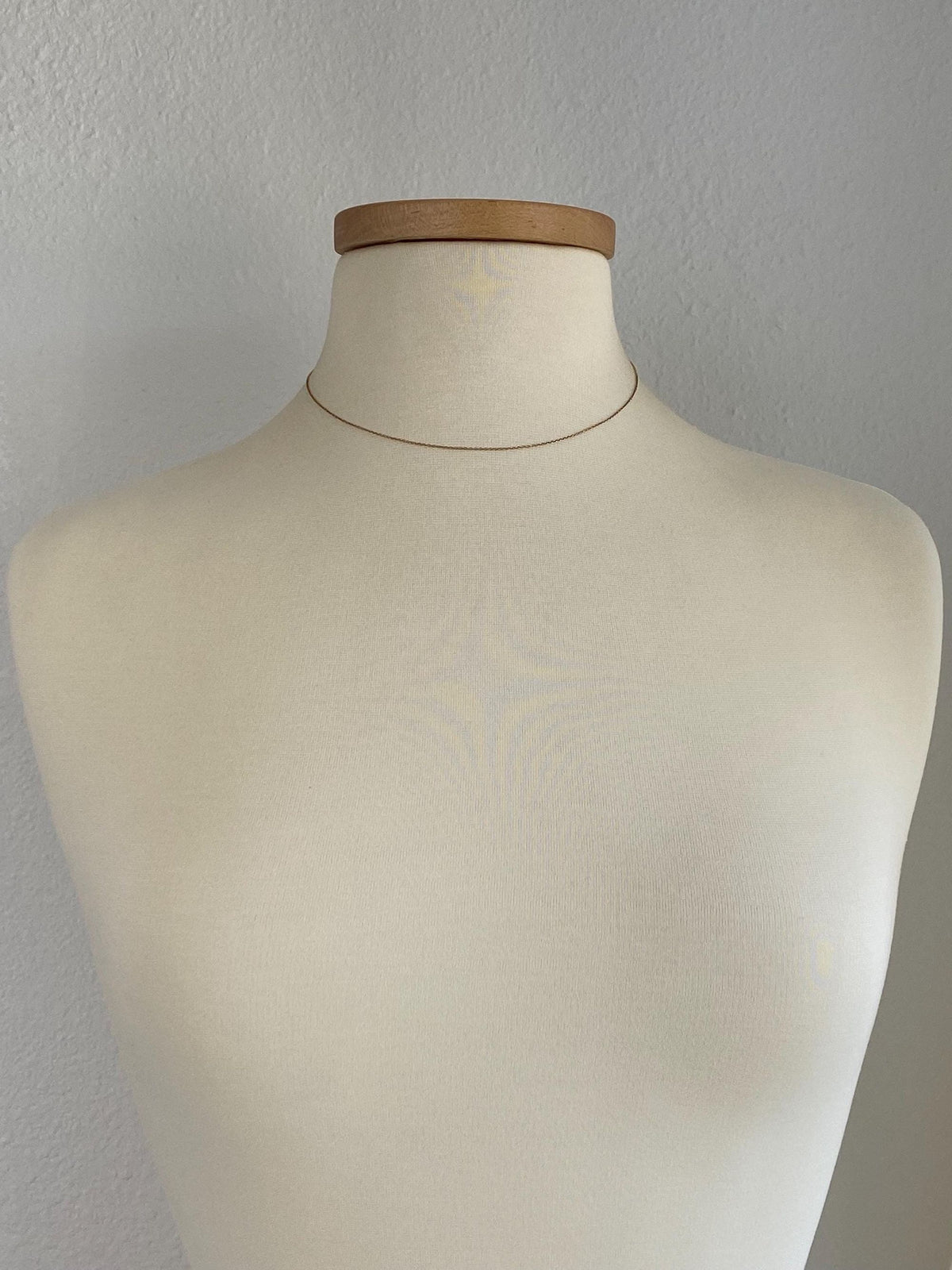 Vintage Solid 10k Yellow Gold Dainty Rolo Chain Necklace - 16 inches