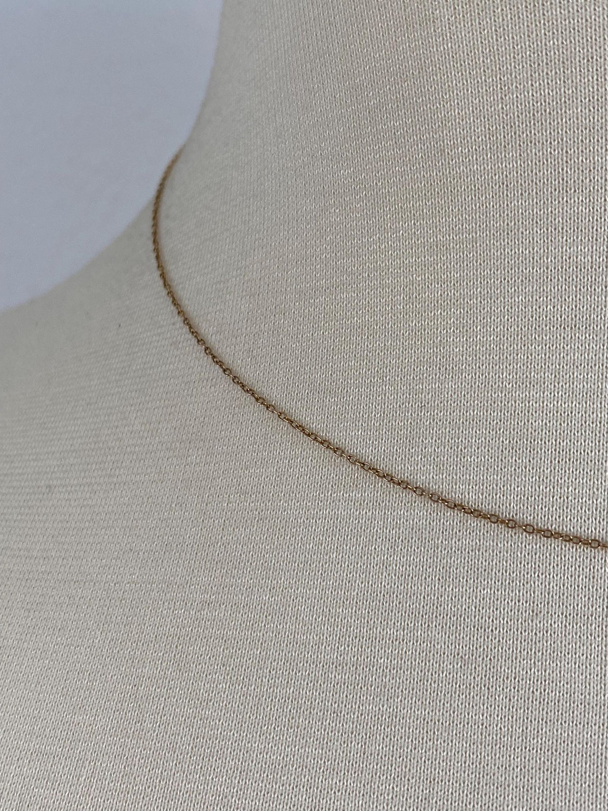Vintage Solid 10k Yellow Gold Dainty Rolo Chain Necklace - 16 inches