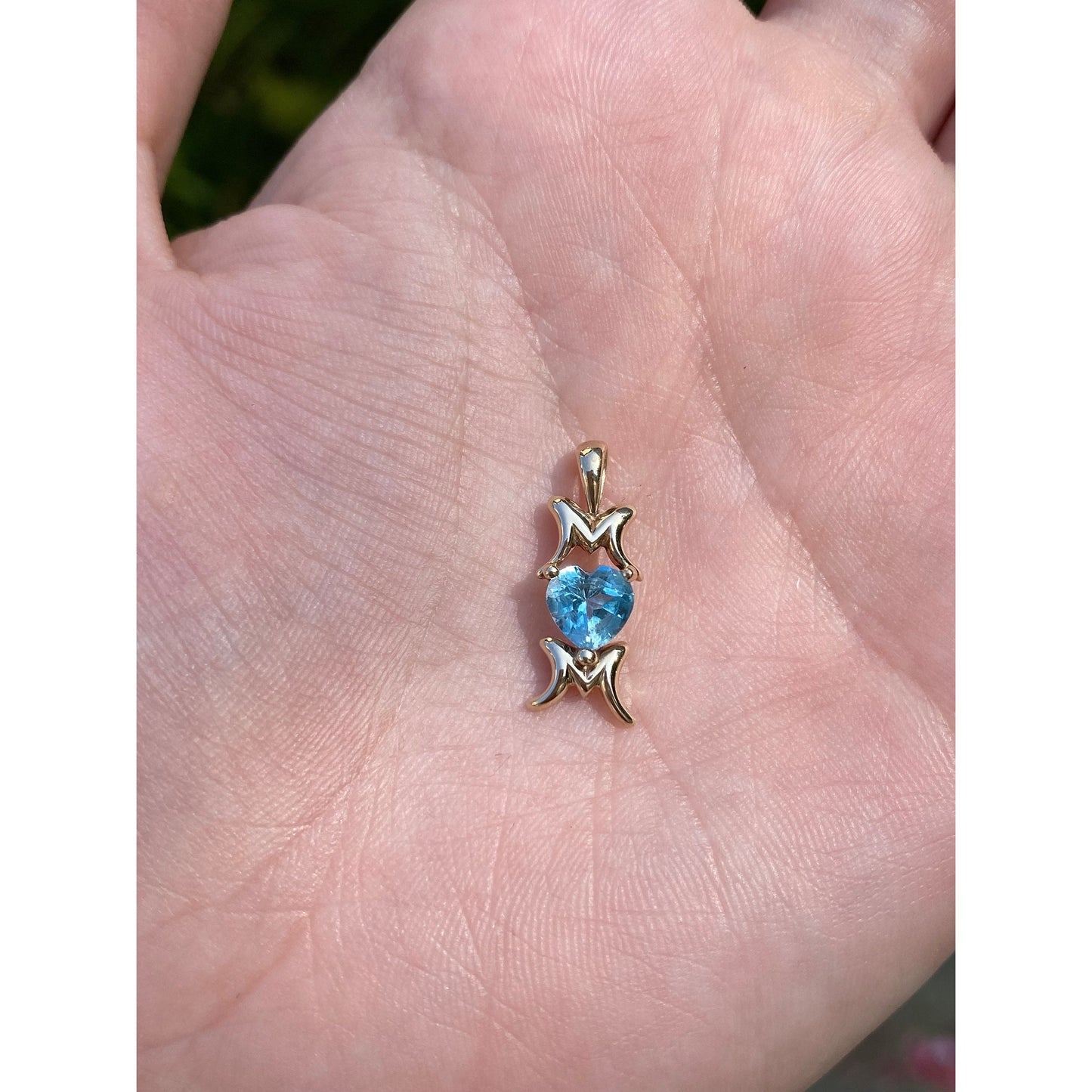 Vintage Solid 10k Yellow Gold Aquamarine 'Mom' Charm