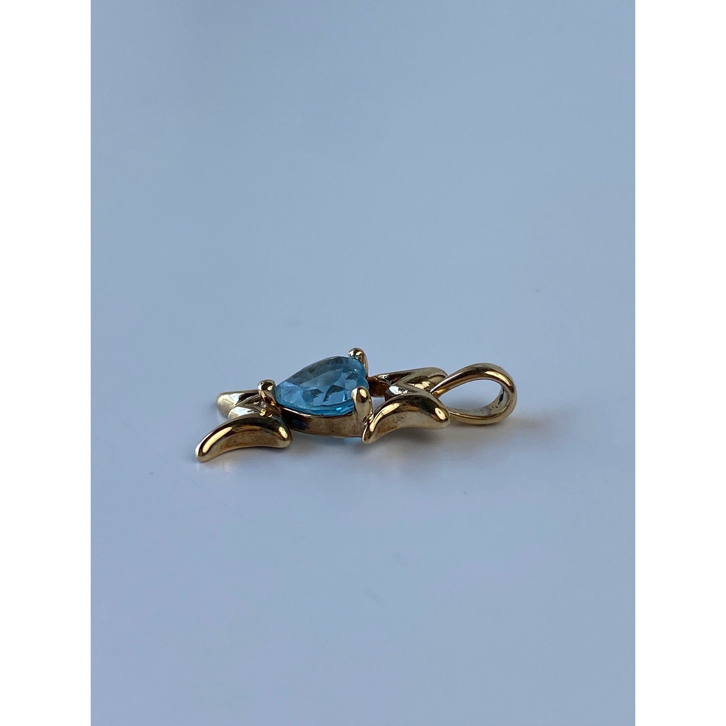 Vintage Solid 10k Yellow Gold Aquamarine 'Mom' Charm