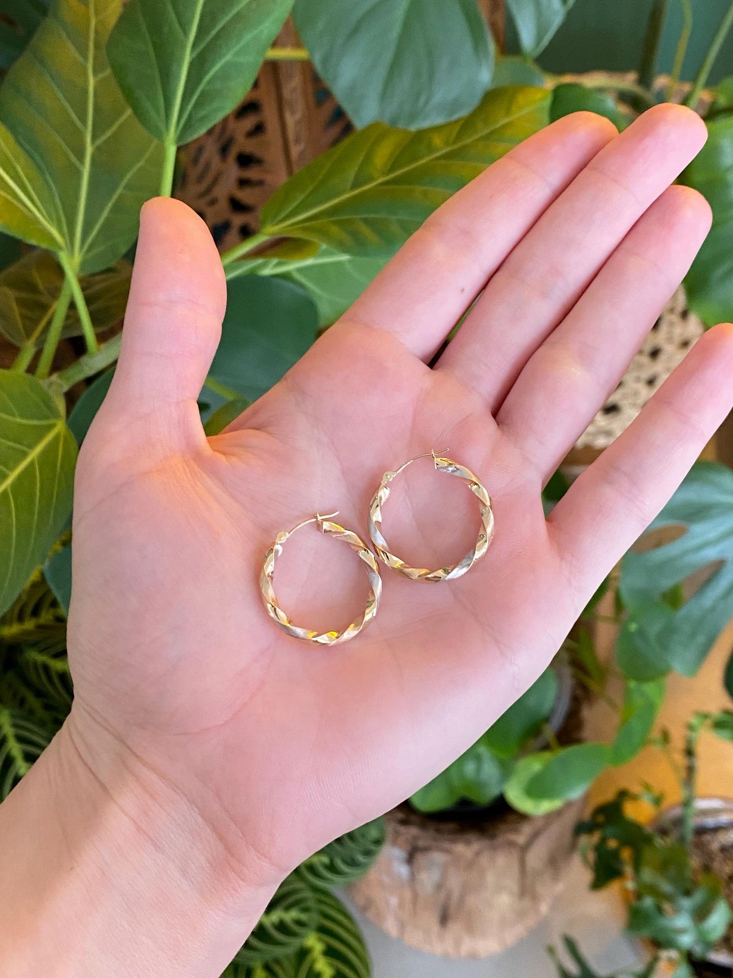 Vintage 14k Tri Tone Gold Twist Hoop Earrings