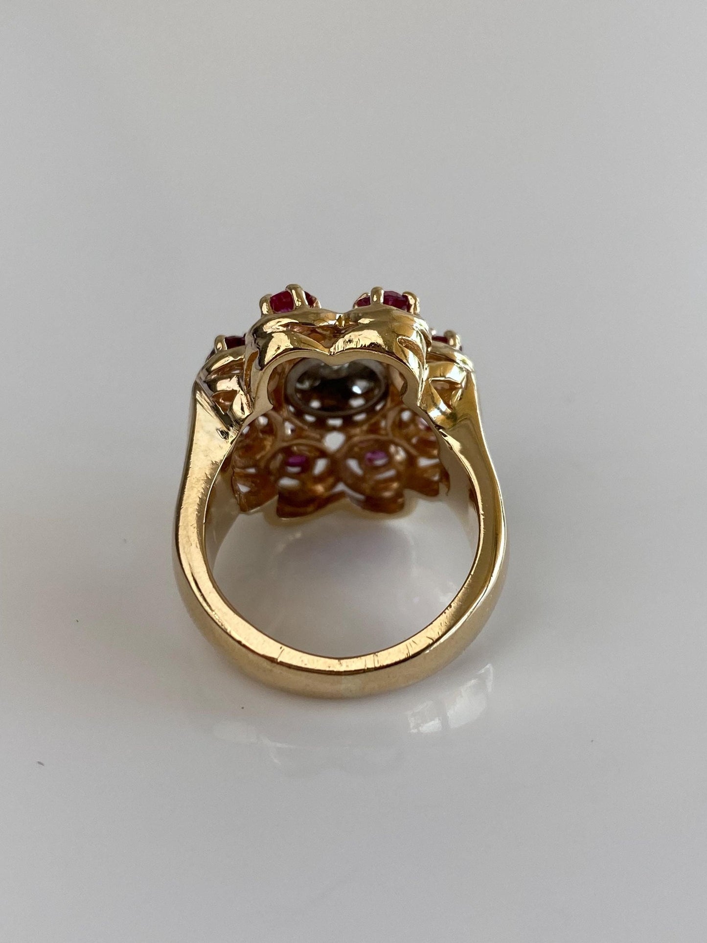 Vintage Solid 14k Yellow Gold Ruby Halo Diamond Cluster Ring - Size 6.25