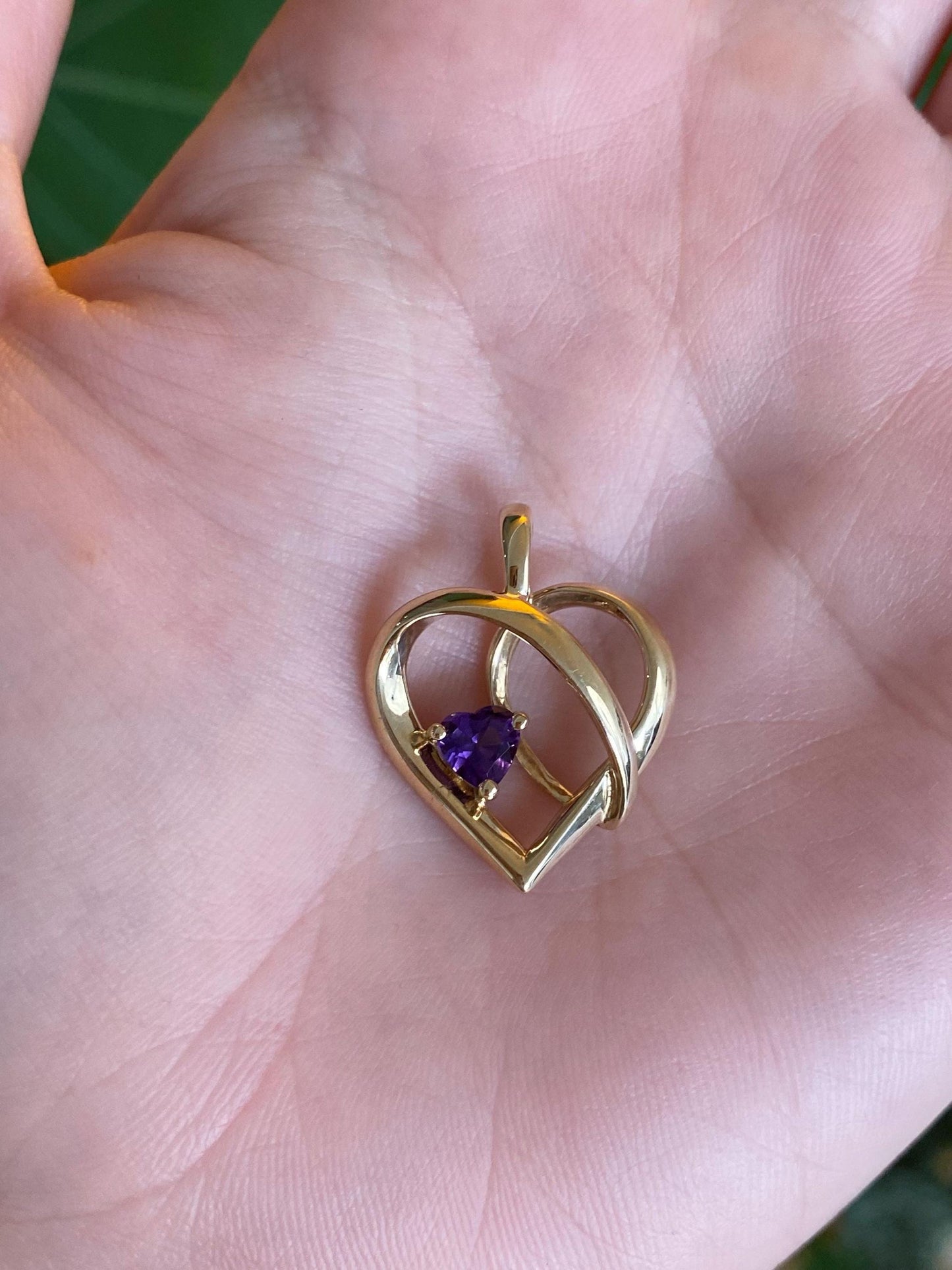 Vintage Solid 10k Yellow Gold Amethyst Heart Charm