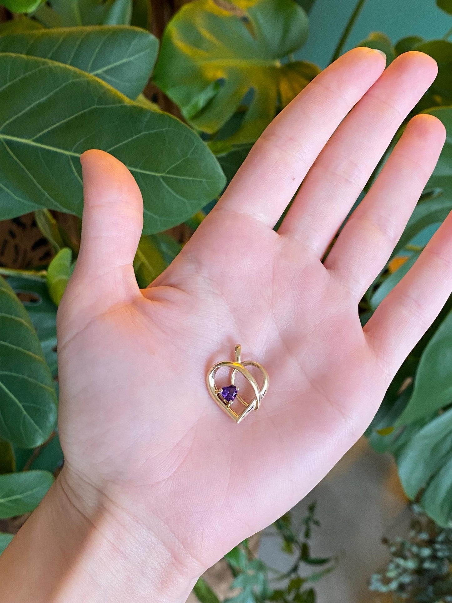 Vintage Solid 10k Yellow Gold Amethyst Heart Charm