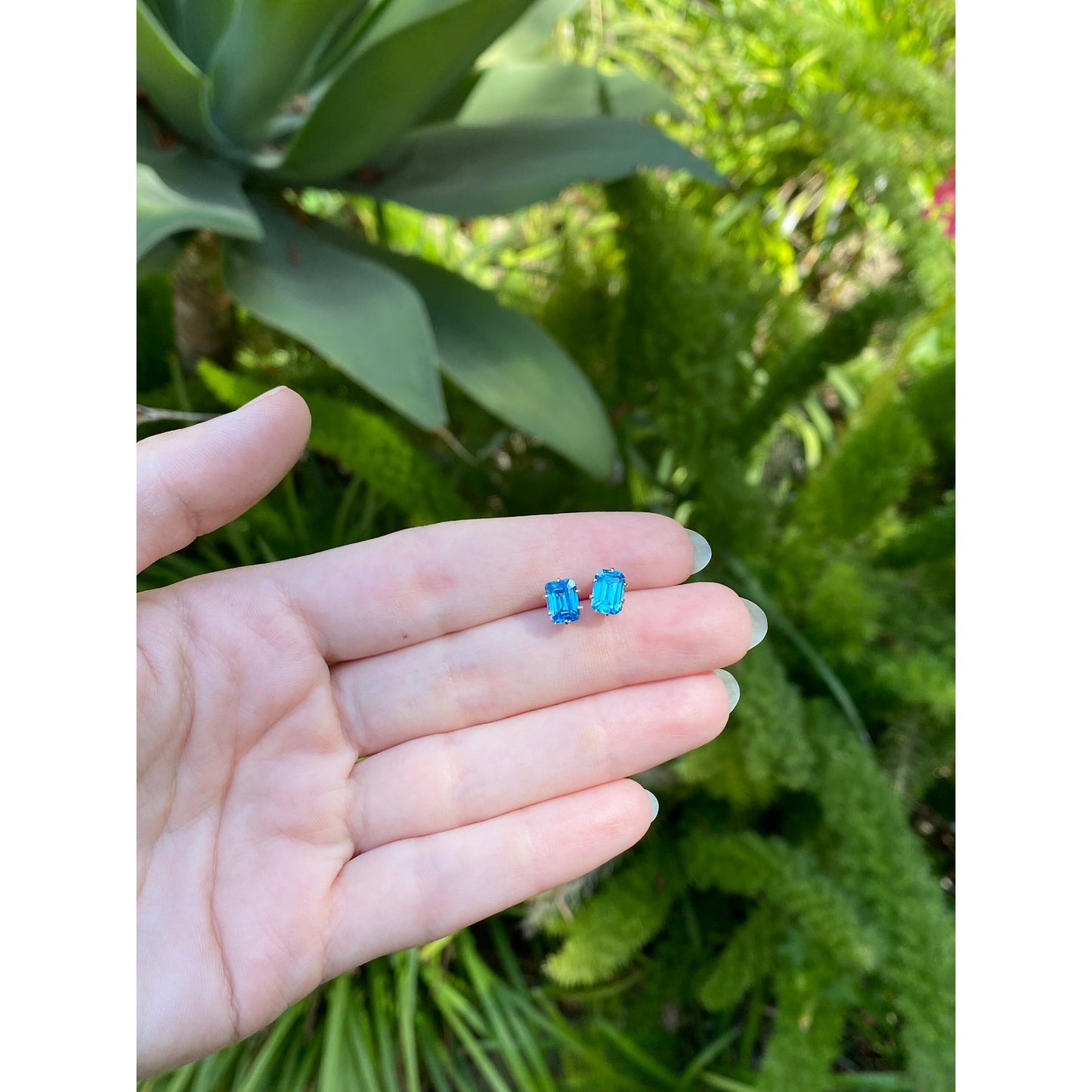 Solid 14k Yellow Gold Blue Cubic Zirconia Stud Earrings