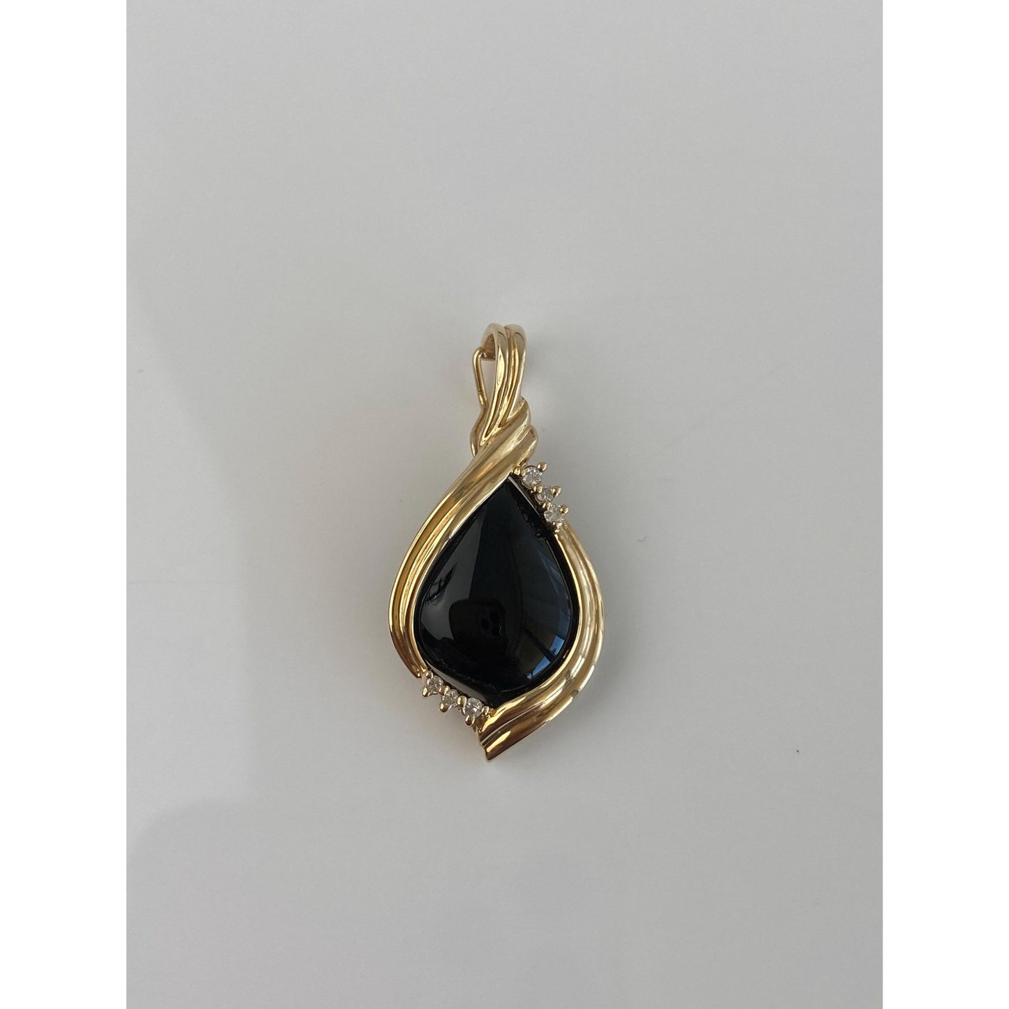 Vintage Solid 14k Yellow Gold Diamond Onyx Charm