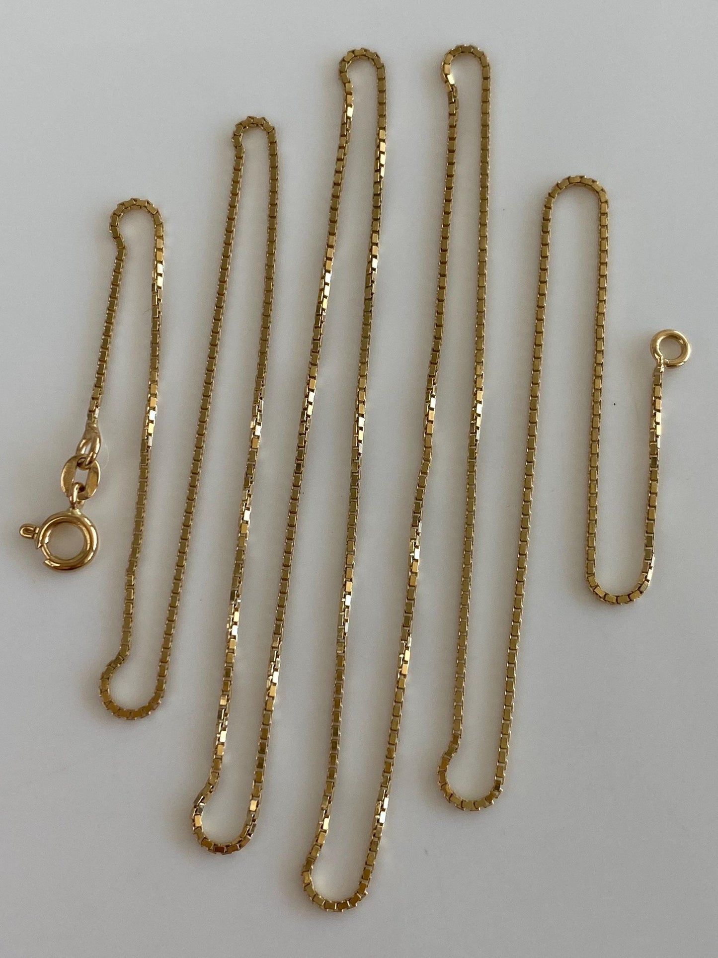 Vintage Solid 18k Yellow Gold Box Chain Necklace - 27.25 inches