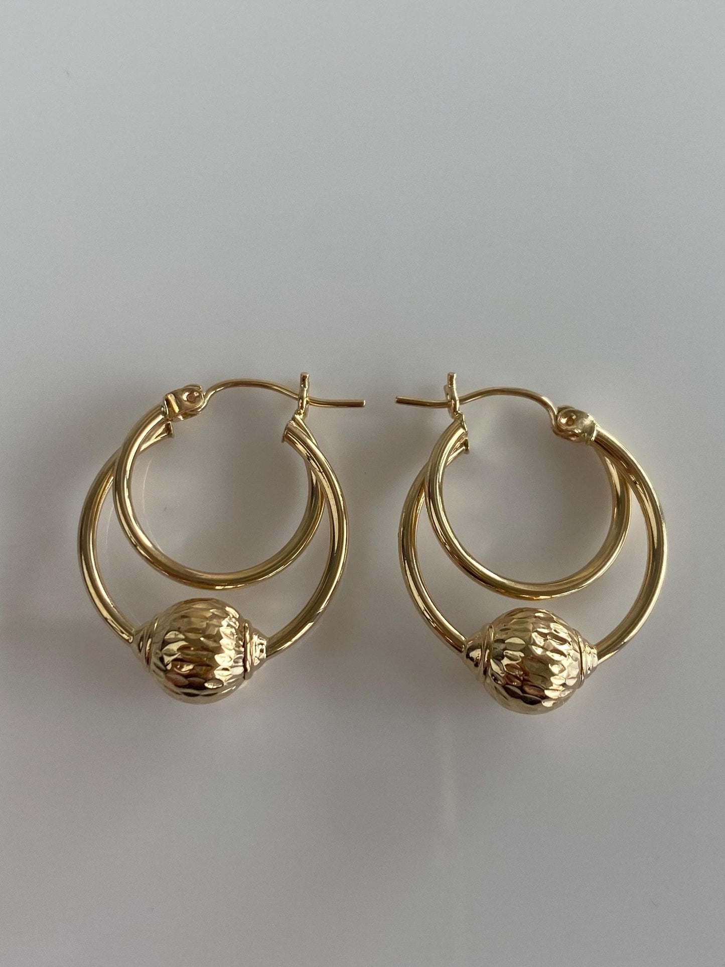 Vintage 14k Yellow Gold Layered Diamond Cut Ball Hoop Earrings