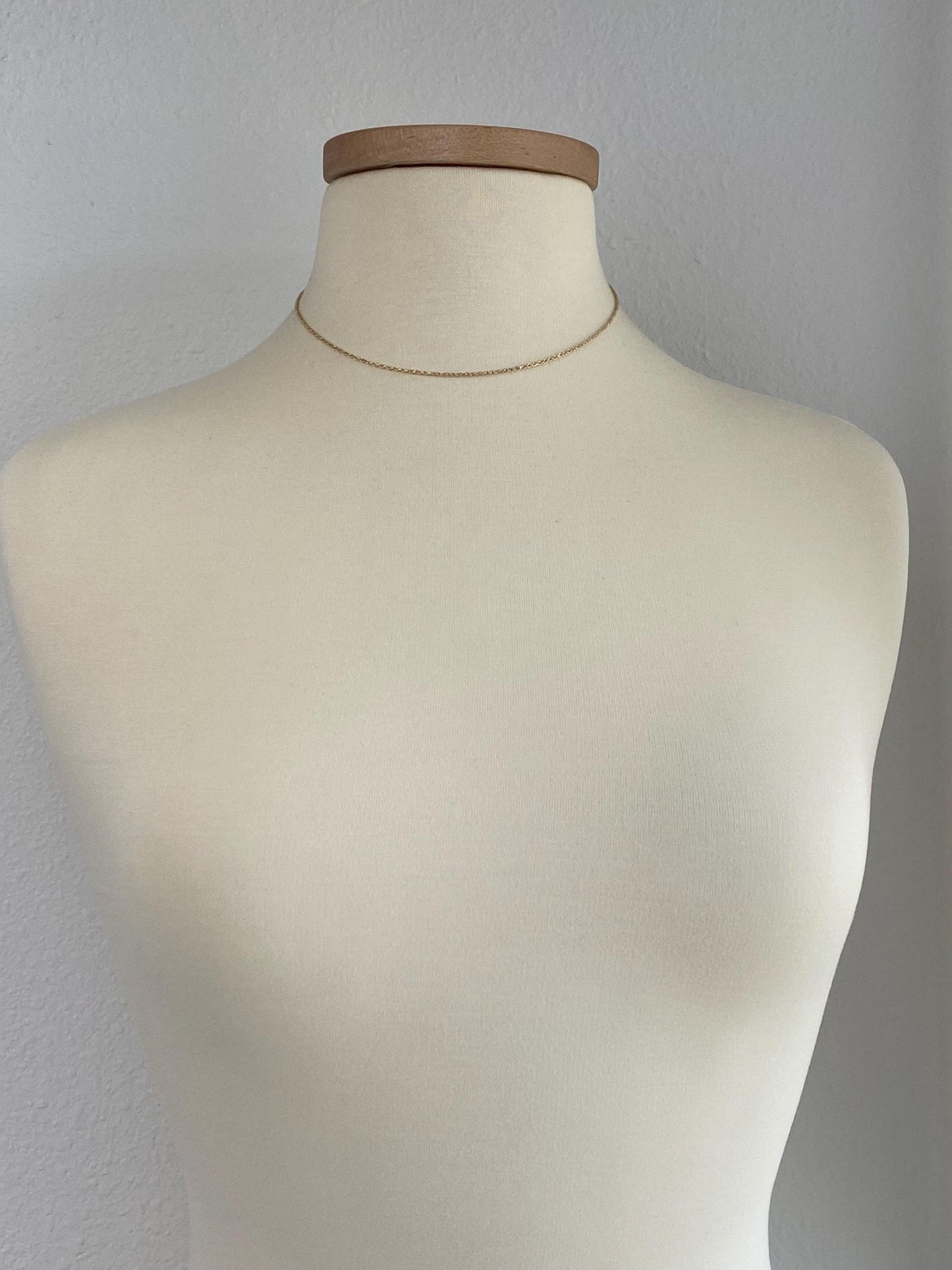 Vintage Solid 10k Yellow Gold Dainty Rope Chain Necklace - 16 inches