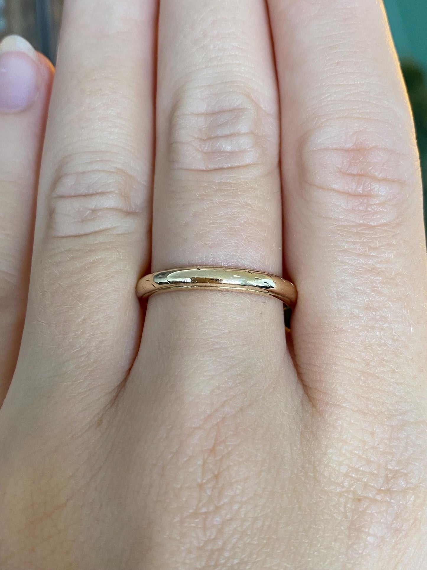Vintage Solid 14k Yellow Gold Milgrain Ring Band - Size 8