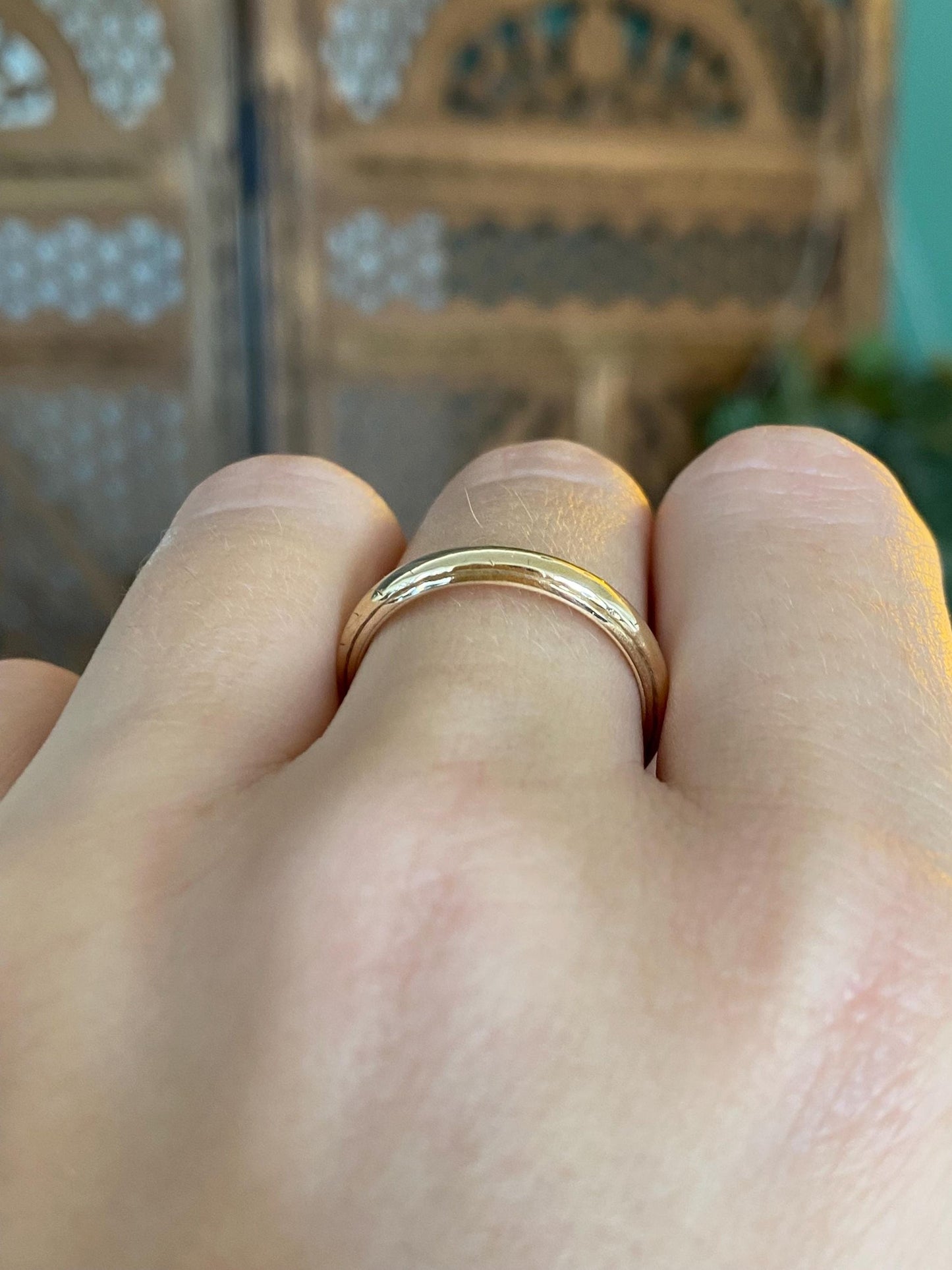 Vintage Solid 14k Yellow Gold Milgrain Ring Band - Size 8