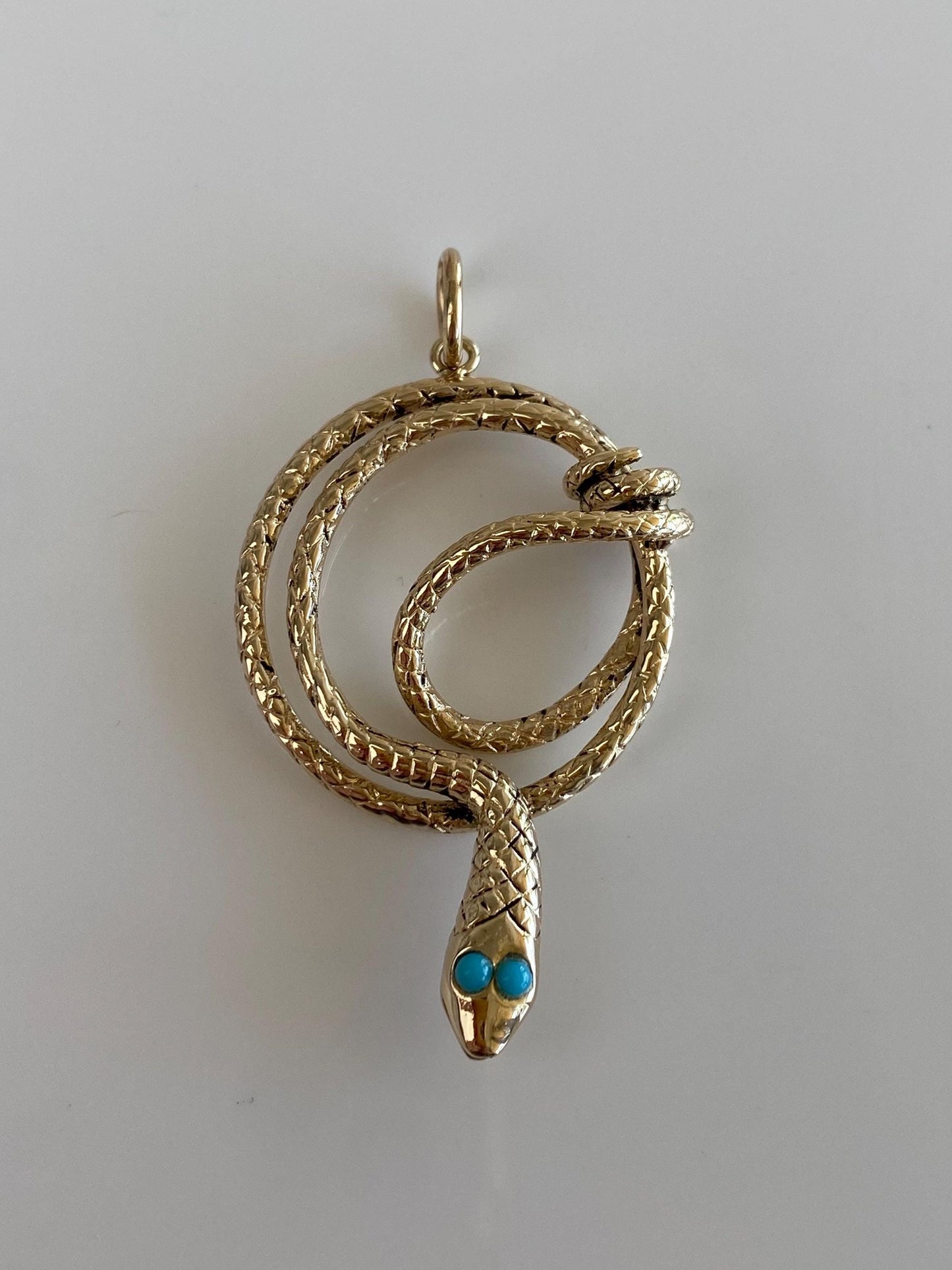 Vintage Solid 14k Yellow Gold Turquoise Eyes Coiled Snake Charm
