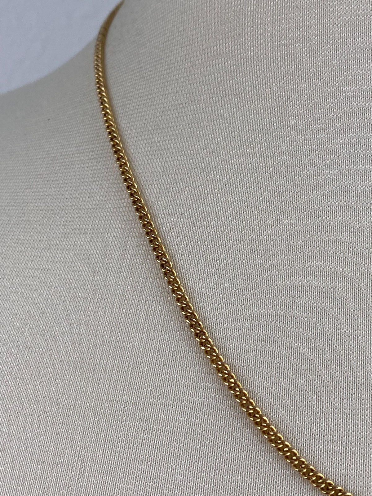 Vintage Solid 18k Yellow Gold Curb Chain Necklace - 20.25 inches