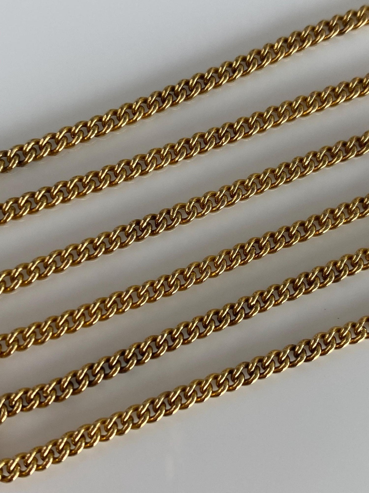 Vintage Solid 18k Yellow Gold Curb Chain Necklace - 20.25 inches
