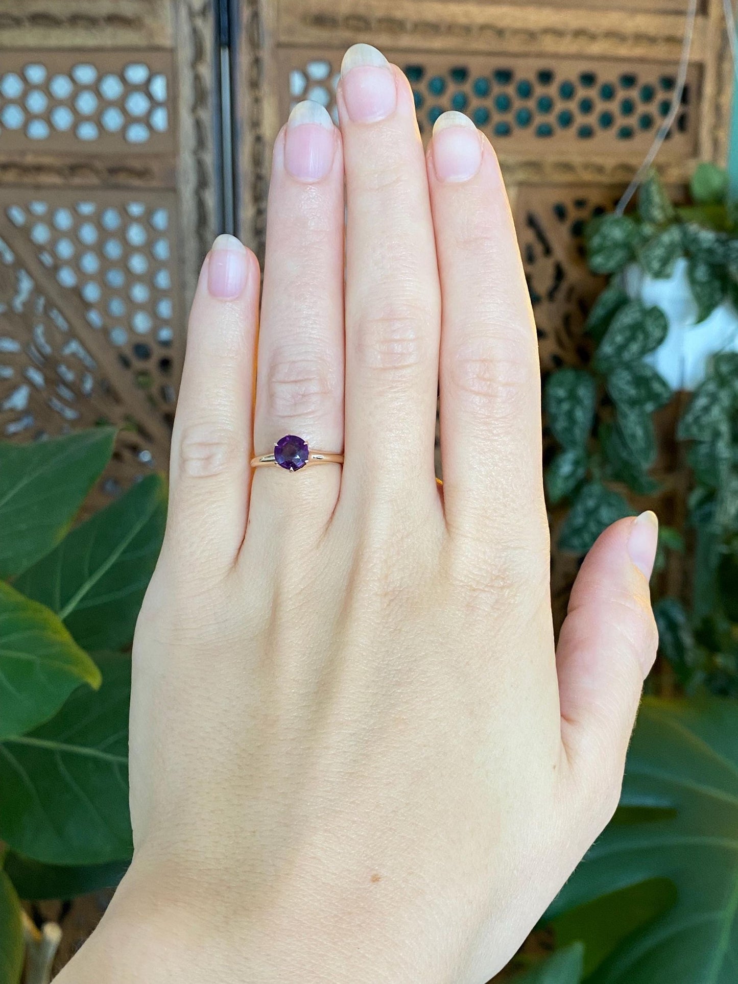 Vintage Solid 10k Yellow Gold Amethyst Ring - Size 5.25