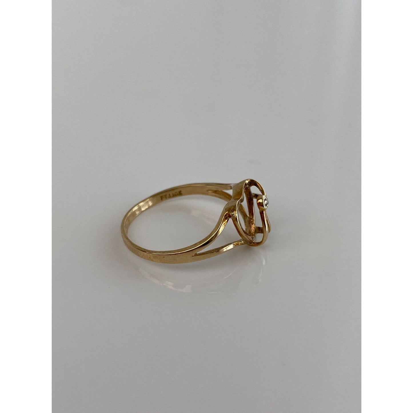 Vintage Solid 10k Yellow Gold Heart Ring - Size 6.5