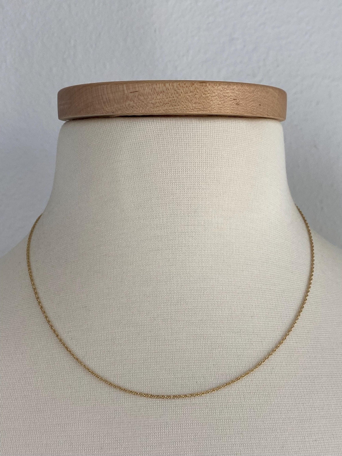 Vintage Solid 14k Yellow Gold Chain Necklace - 18.5 inches