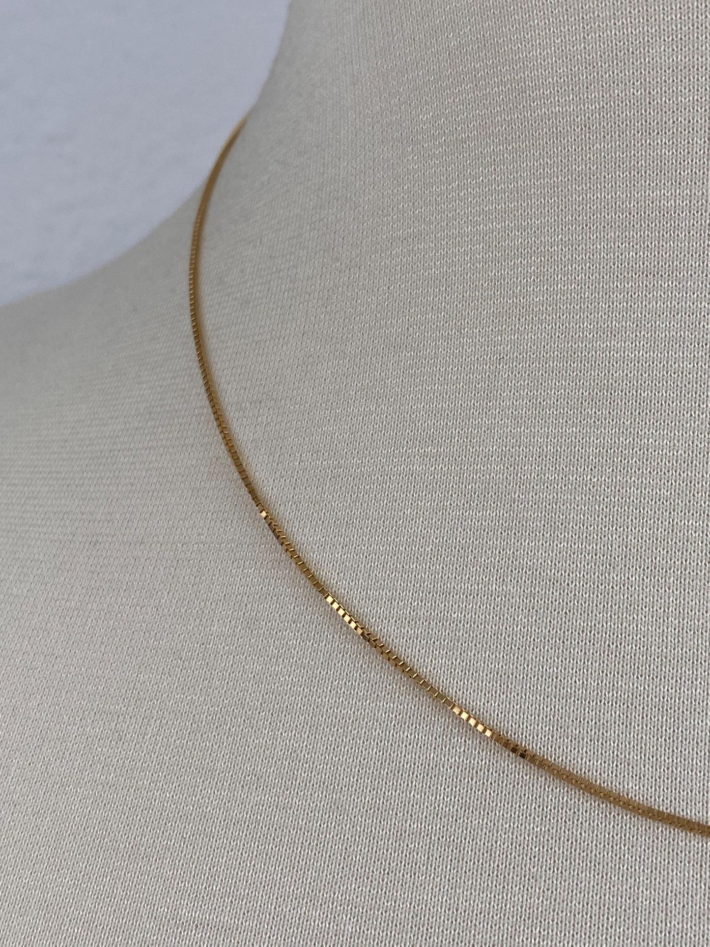 Vintage Solid 14k Yellow Gold Box Chain Necklace - 18 inches