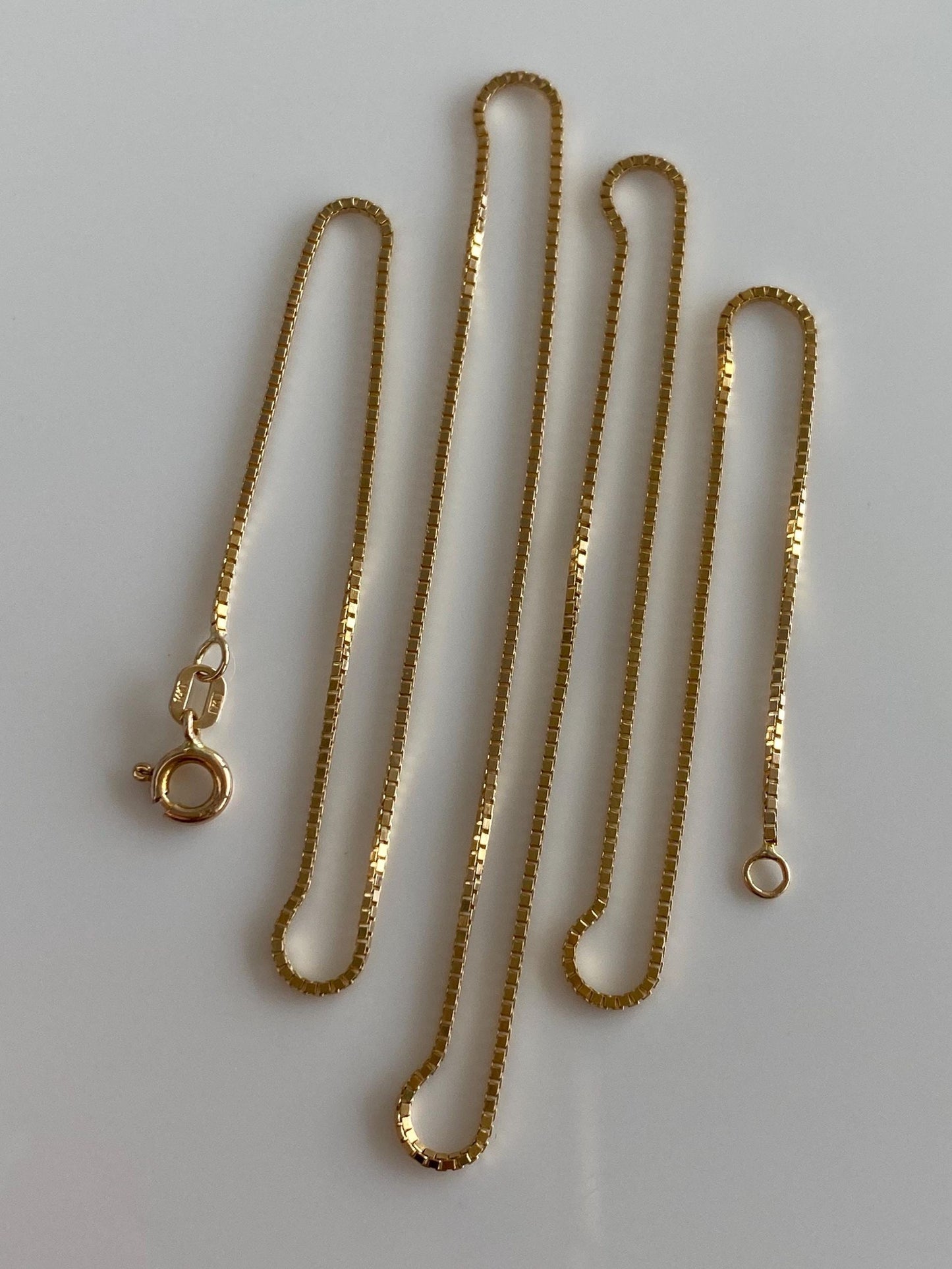 Vintage Solid 14k Yellow Gold Box Chain Necklace - 18 inches