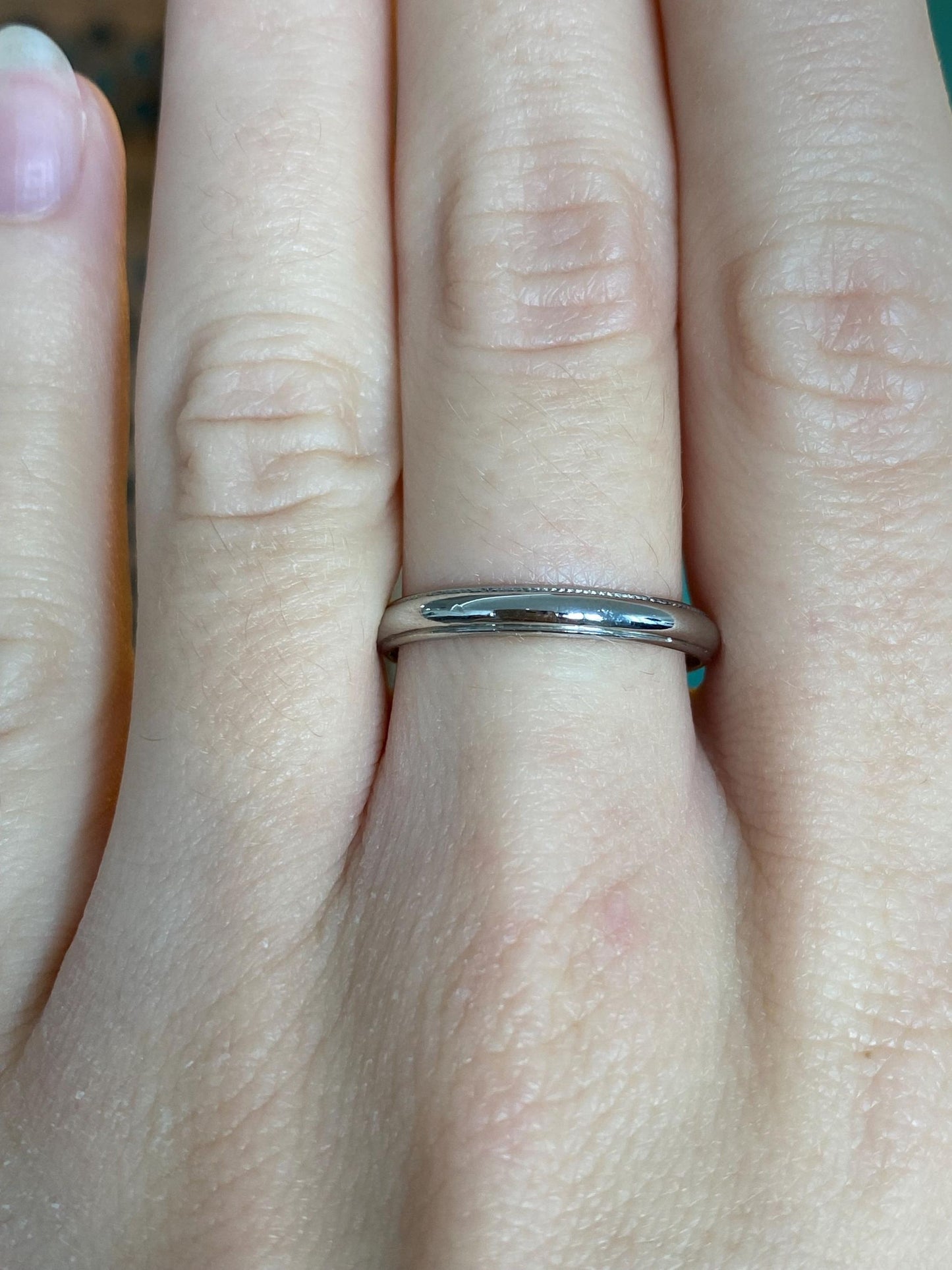 Vintage Solid 18k White Gold Miligrain Ring Band - Size 8.25