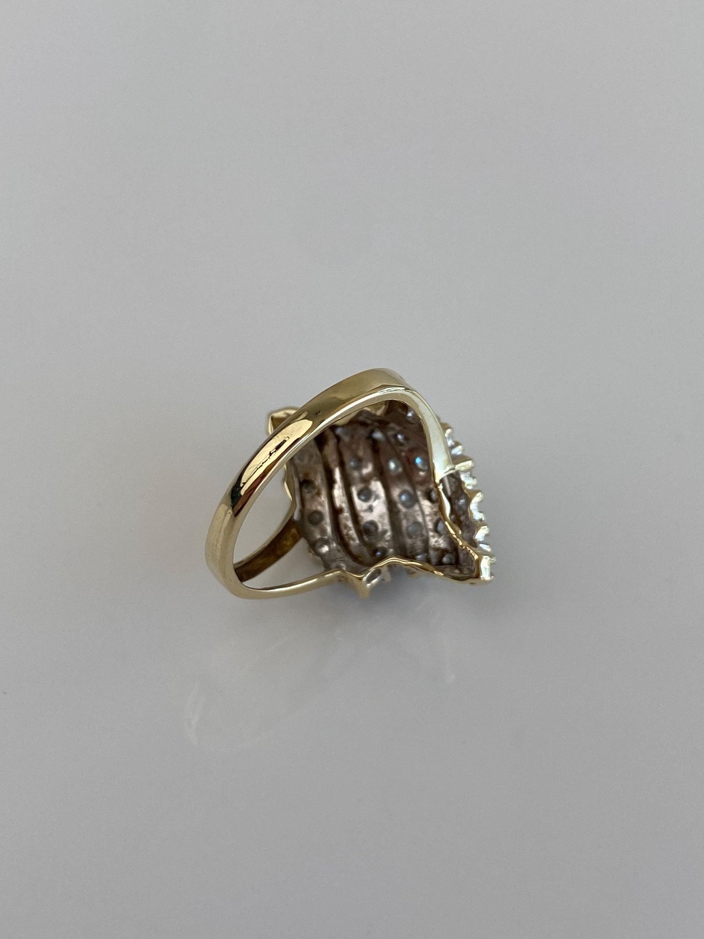 Vintage Solid 10k Yellow Gold Diamond Cluster Ring - Size 6.5