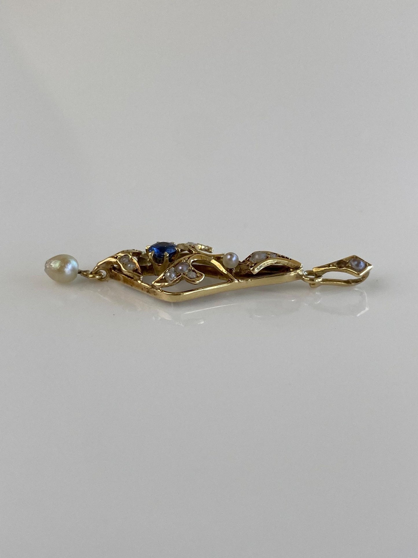 Vintage Solid 14k Yellow Gold Blue Sapphire Seed Pearls Pearl Dangle Charm