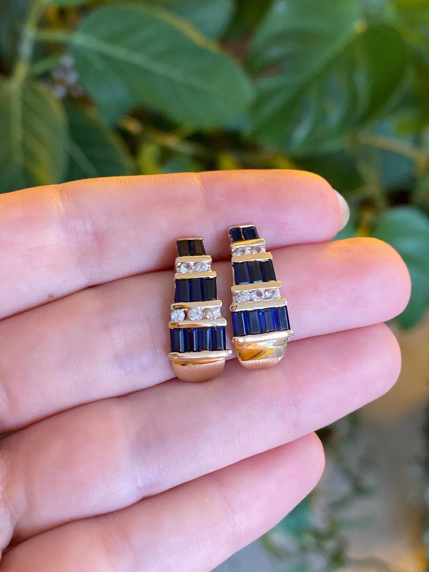 Vintage Solid 14k Yellow Gold Clear Spinel Blue Sapphire Drop Earrings