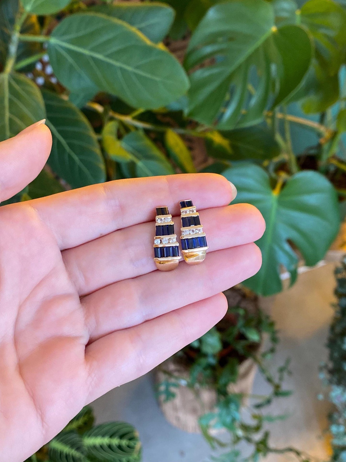 Vintage Solid 14k Yellow Gold Clear Spinel Blue Sapphire Drop Earrings