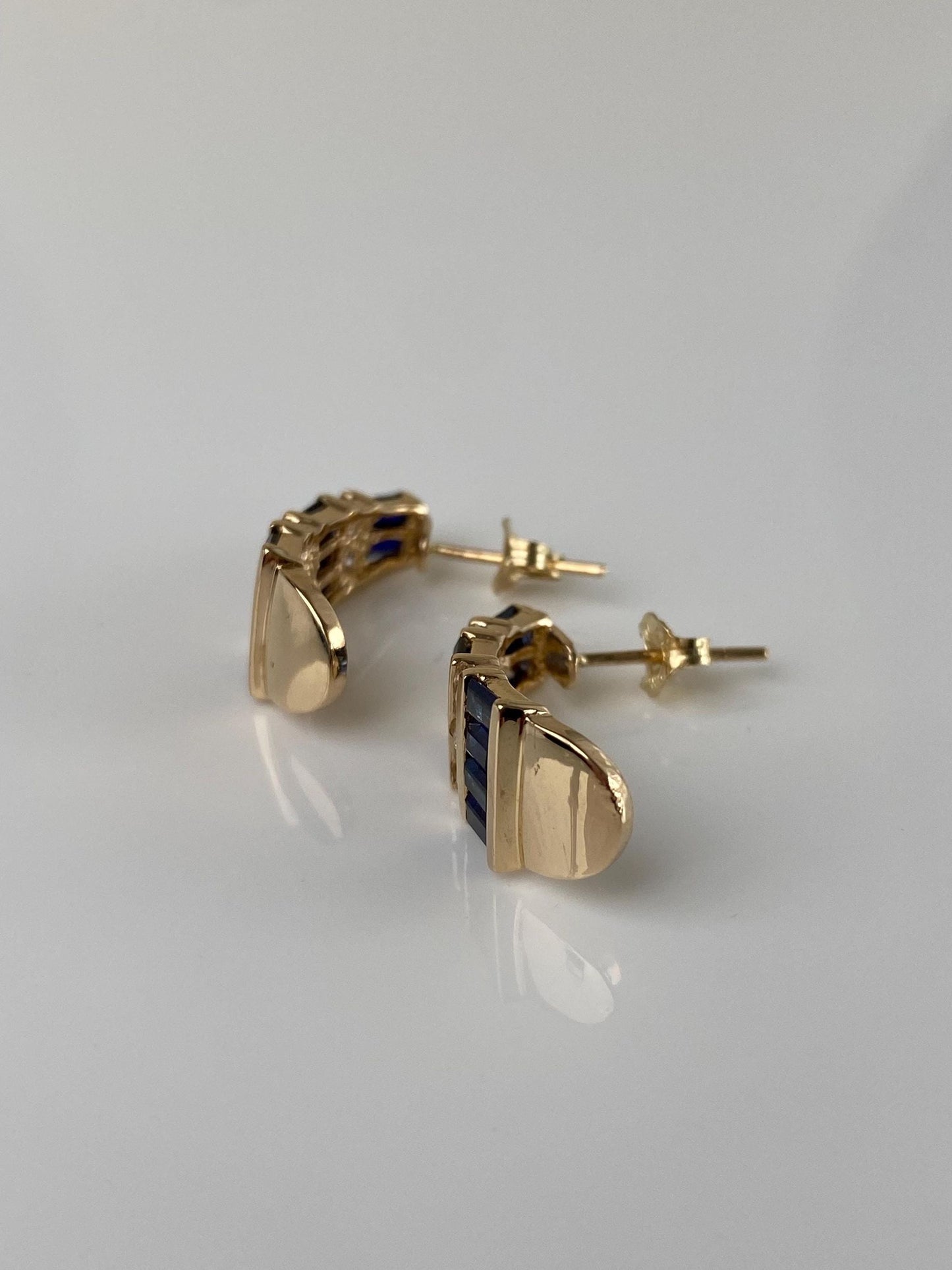Vintage Solid 14k Yellow Gold Clear Spinel Blue Sapphire Drop Earrings
