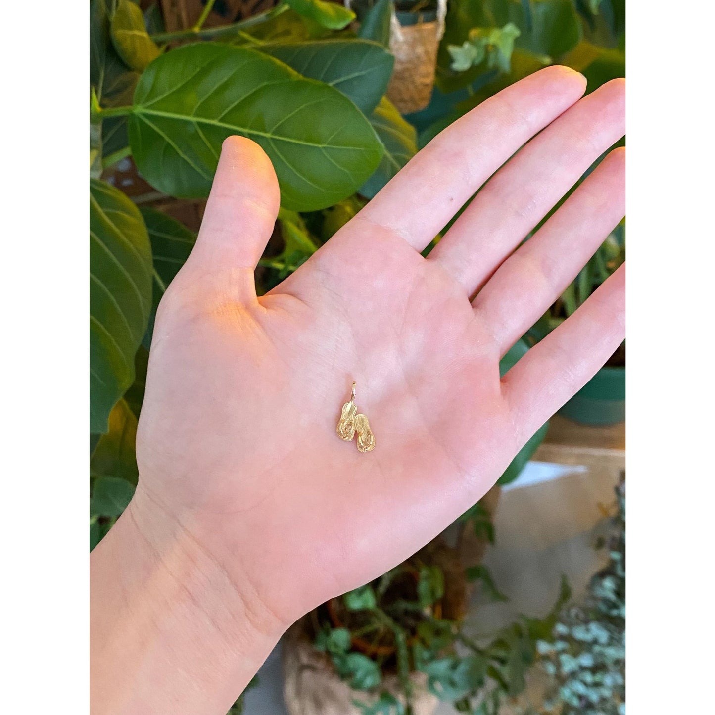 Vintage Solid 14k Yellow Gold Flip Flops Charm