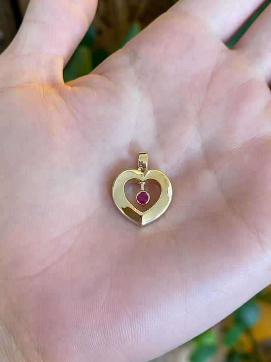 Vintage Solid 14k Yellow Gold Pink Sapphire Open Heart Charm