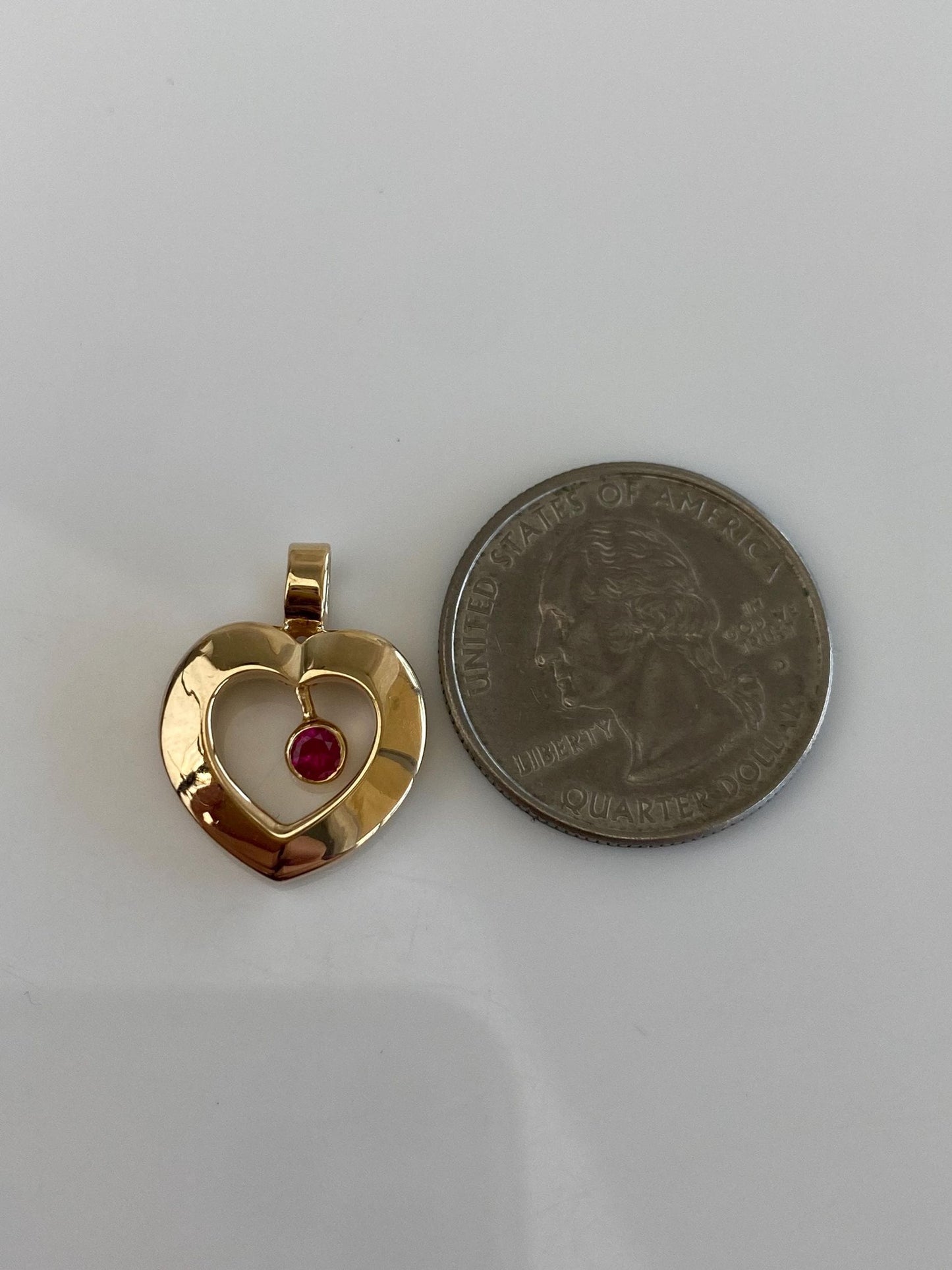 Vintage Solid 14k Yellow Gold Pink Sapphire Open Heart Charm
