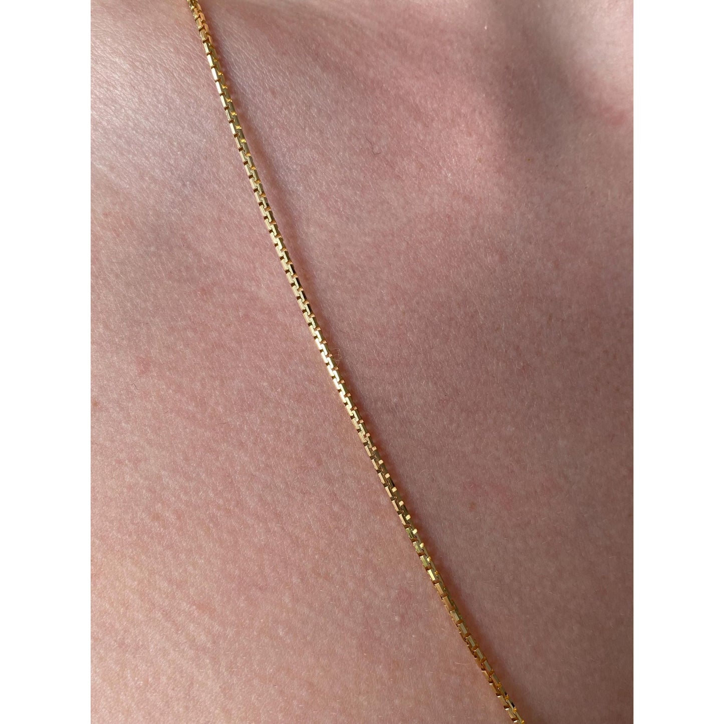 Vintage Solid 18k Yellow Gold Box Chain Necklace - 23.75 inches