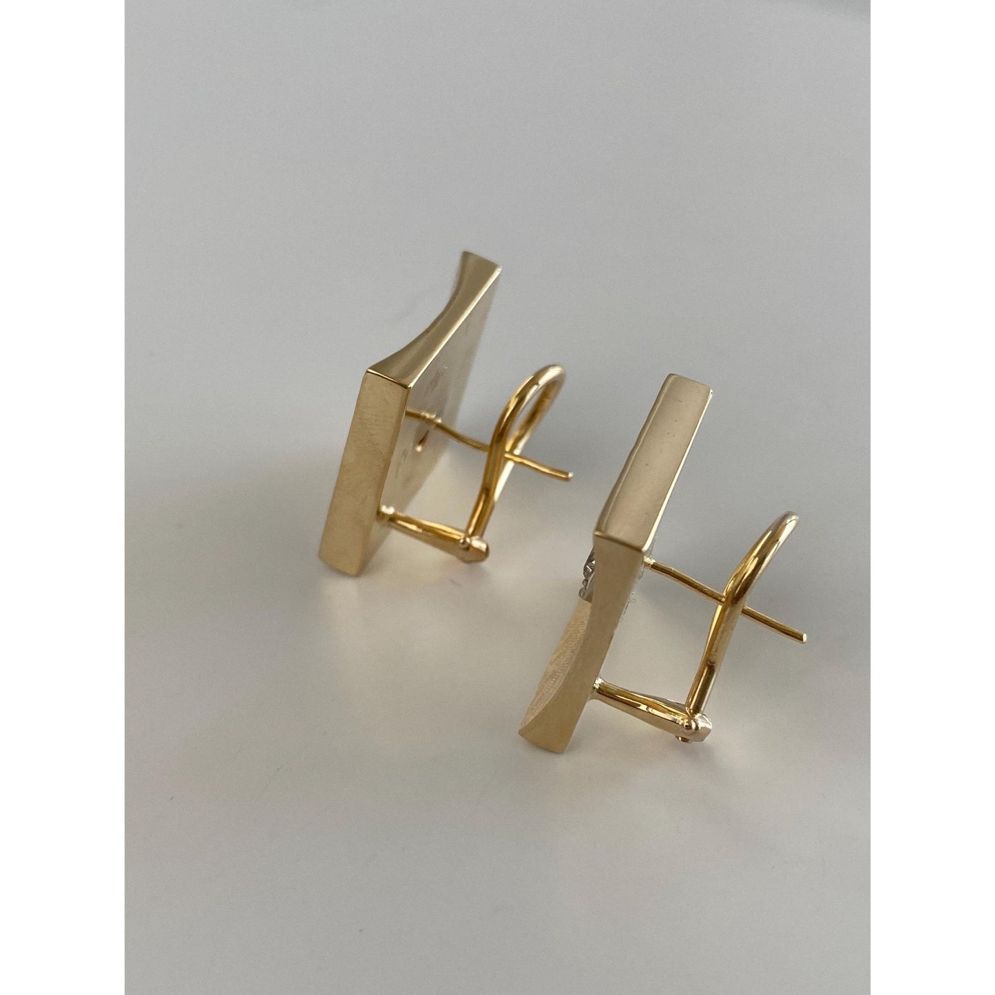 Vintage 14k Yellow Gold Diamond Textured Square Stud Earrings