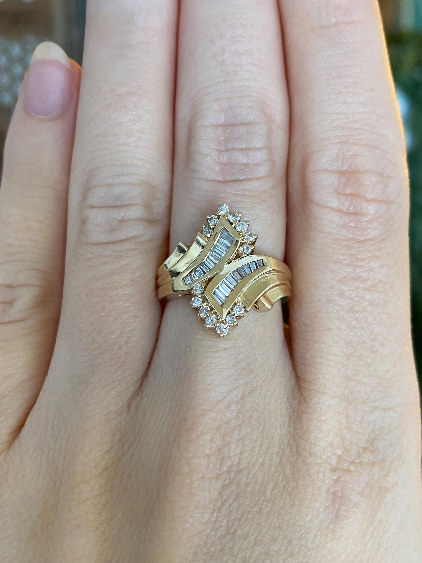 Vintage Solid 14k Yellow Gold Baguette & Round Diamond Cluster Ring - Size 6.5