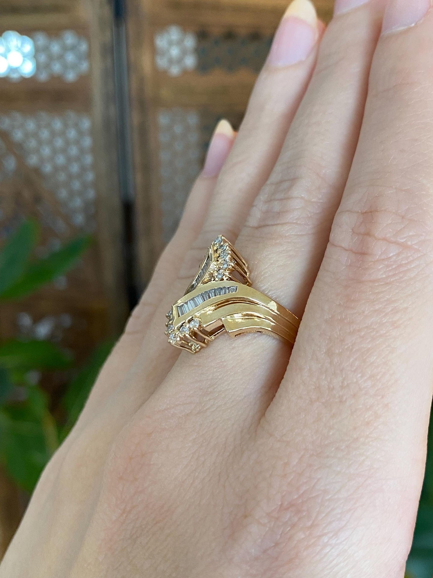 Vintage Solid 14k Yellow Gold Baguette & Round Diamond Cluster Ring - Size 6.5
