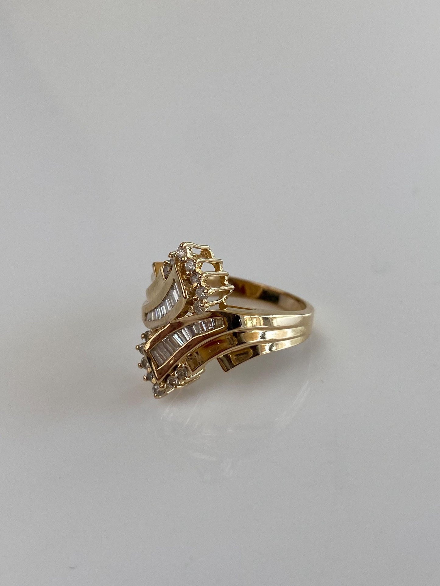 Vintage Solid 14k Yellow Gold Baguette & Round Diamond Cluster Ring - Size 6.5