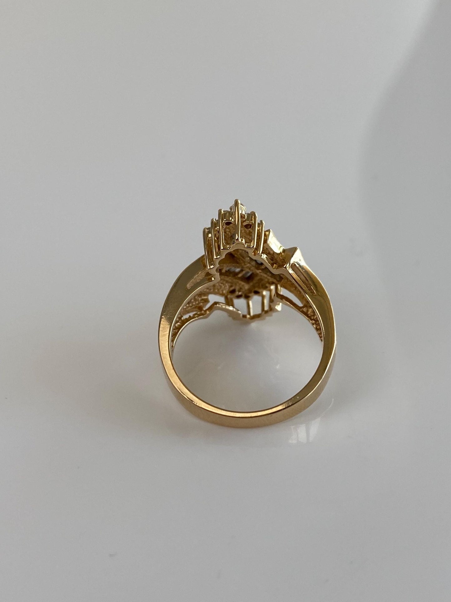 Vintage Solid 14k Yellow Gold Baguette & Round Diamond Cluster Ring - Size 6.5