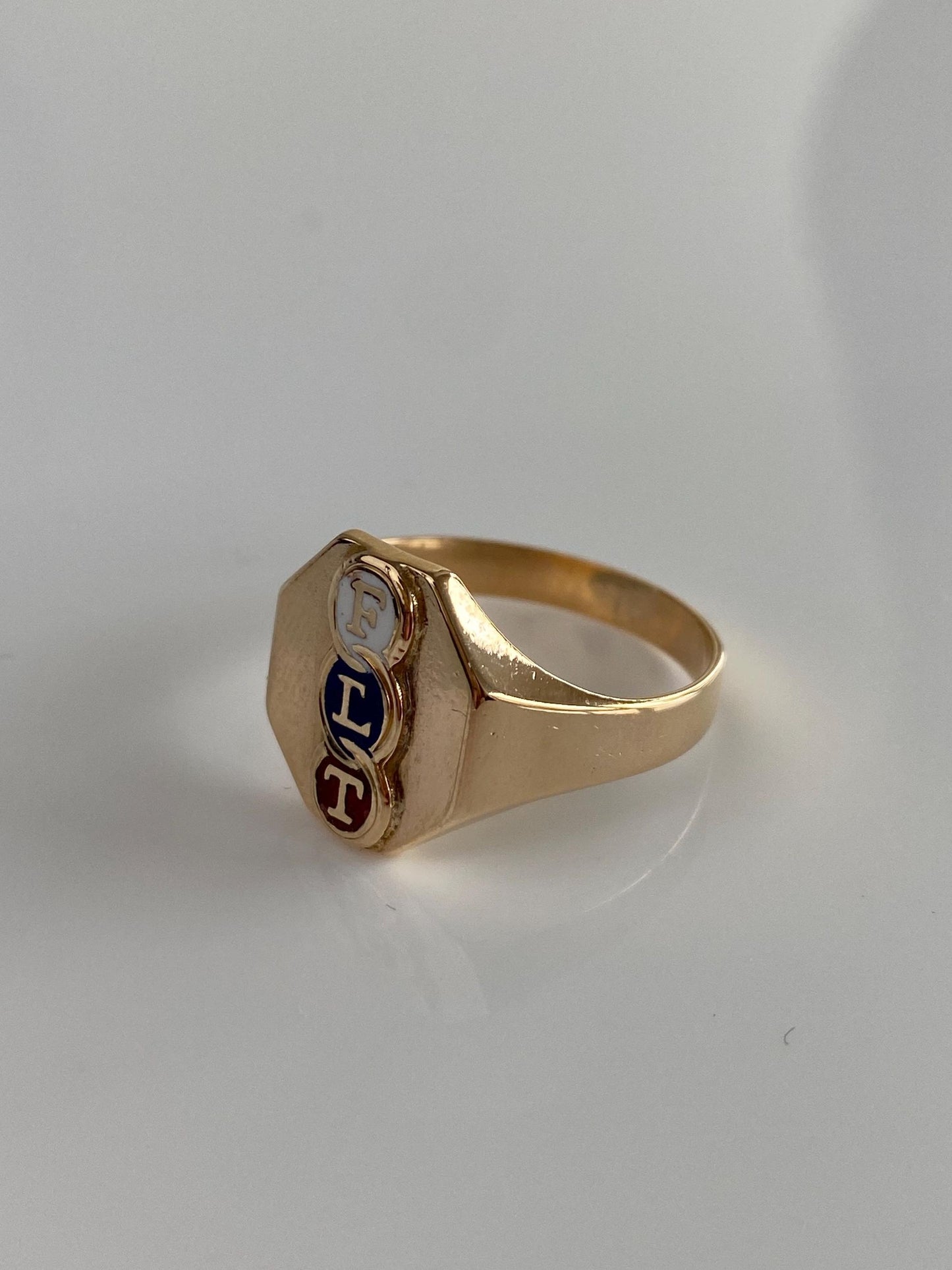 Vintage Solid 10k Yellow Gold Enamel 'FLT' Signet Ring - Size 9.25