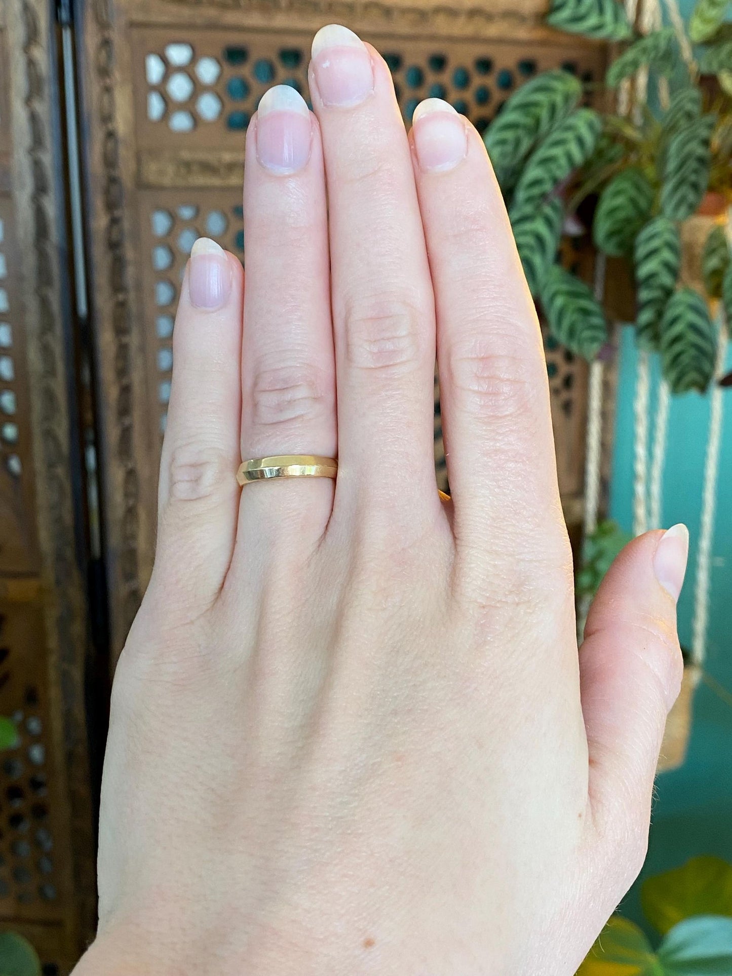 Vintage Solid 18k Yellow Gold 2 Piece Beveled Ring Band - Size 4.75