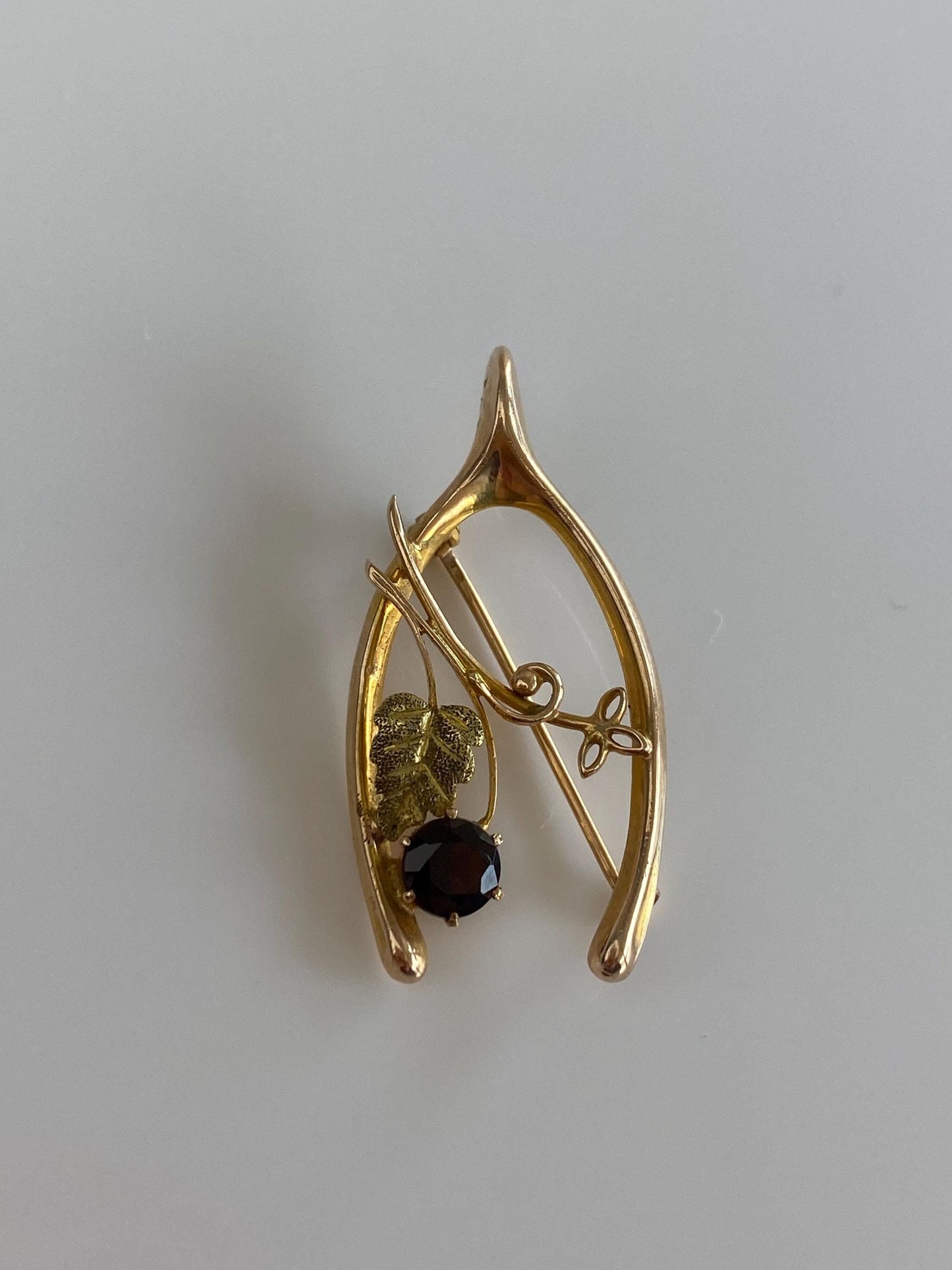 Vintage 10k Mixed Tone Gold Garnet Grape Leaf Wishbone Pin