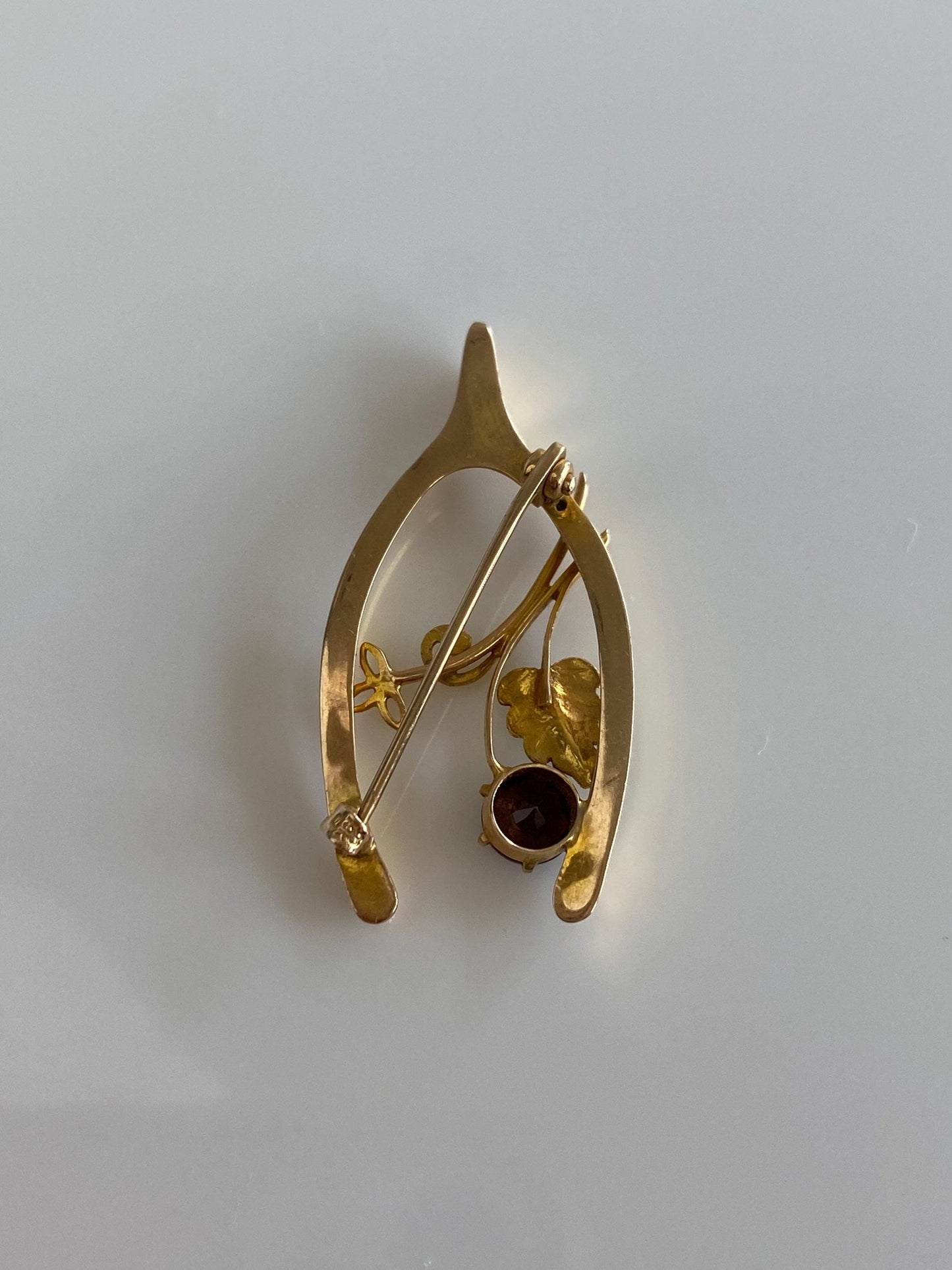 Vintage 10k Mixed Tone Gold Garnet Grape Leaf Wishbone Pin