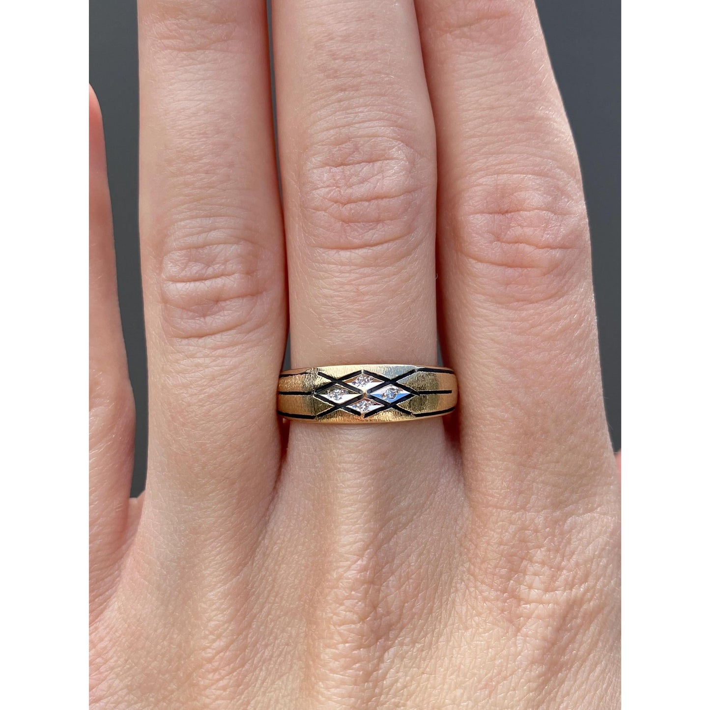 Vintage Solid 14k Yellow Gold Diamond Black Enamel Ring Band - Size 8