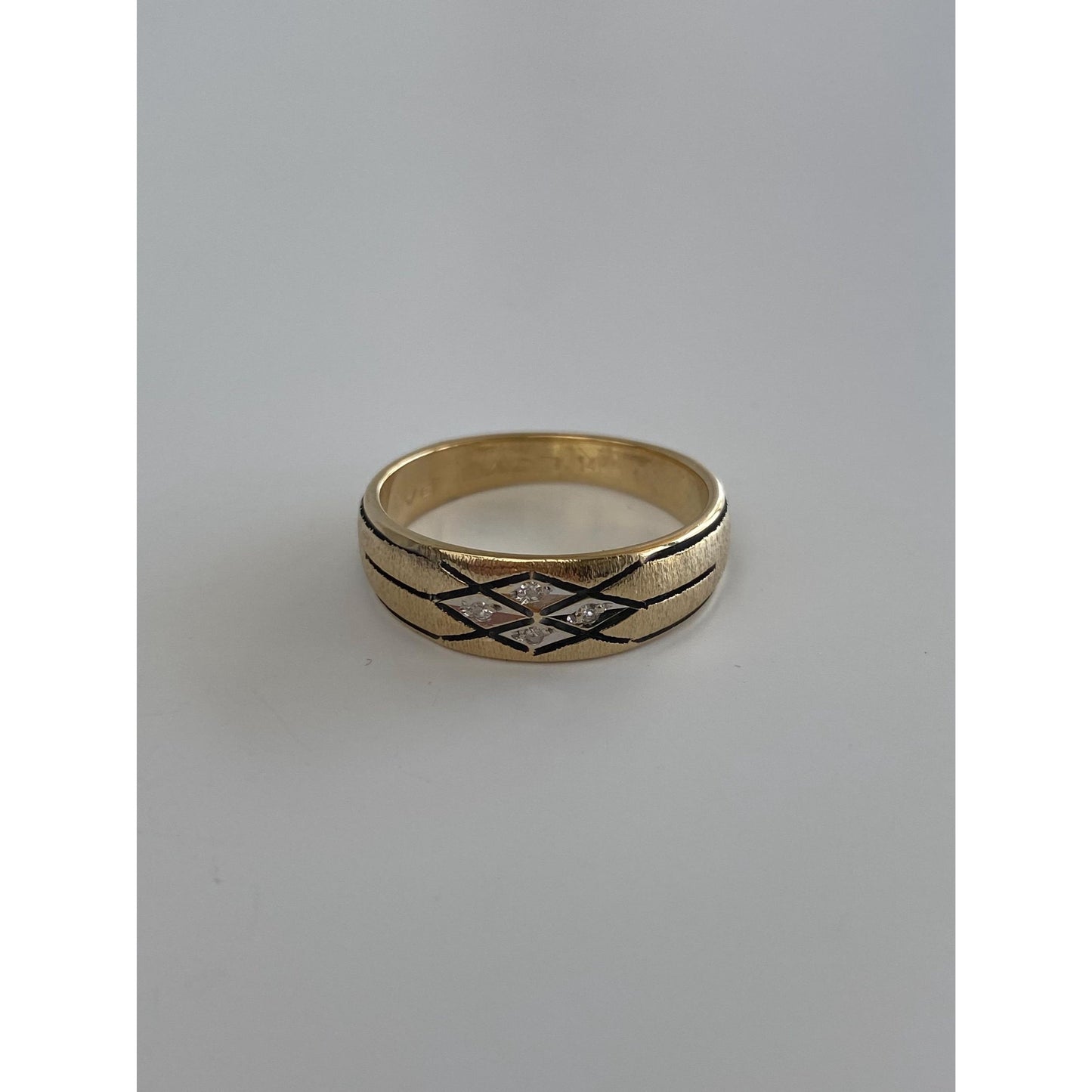 Vintage Solid 14k Yellow Gold Diamond Black Enamel Ring Band - Size 8