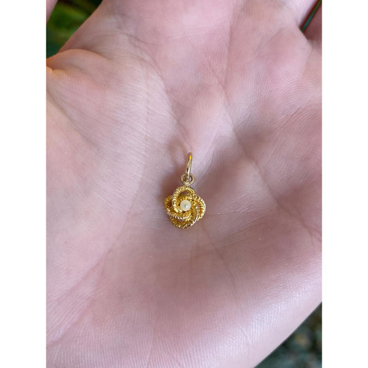 Vintage 18k Yellow Gold Seed Pearl Knot Charm