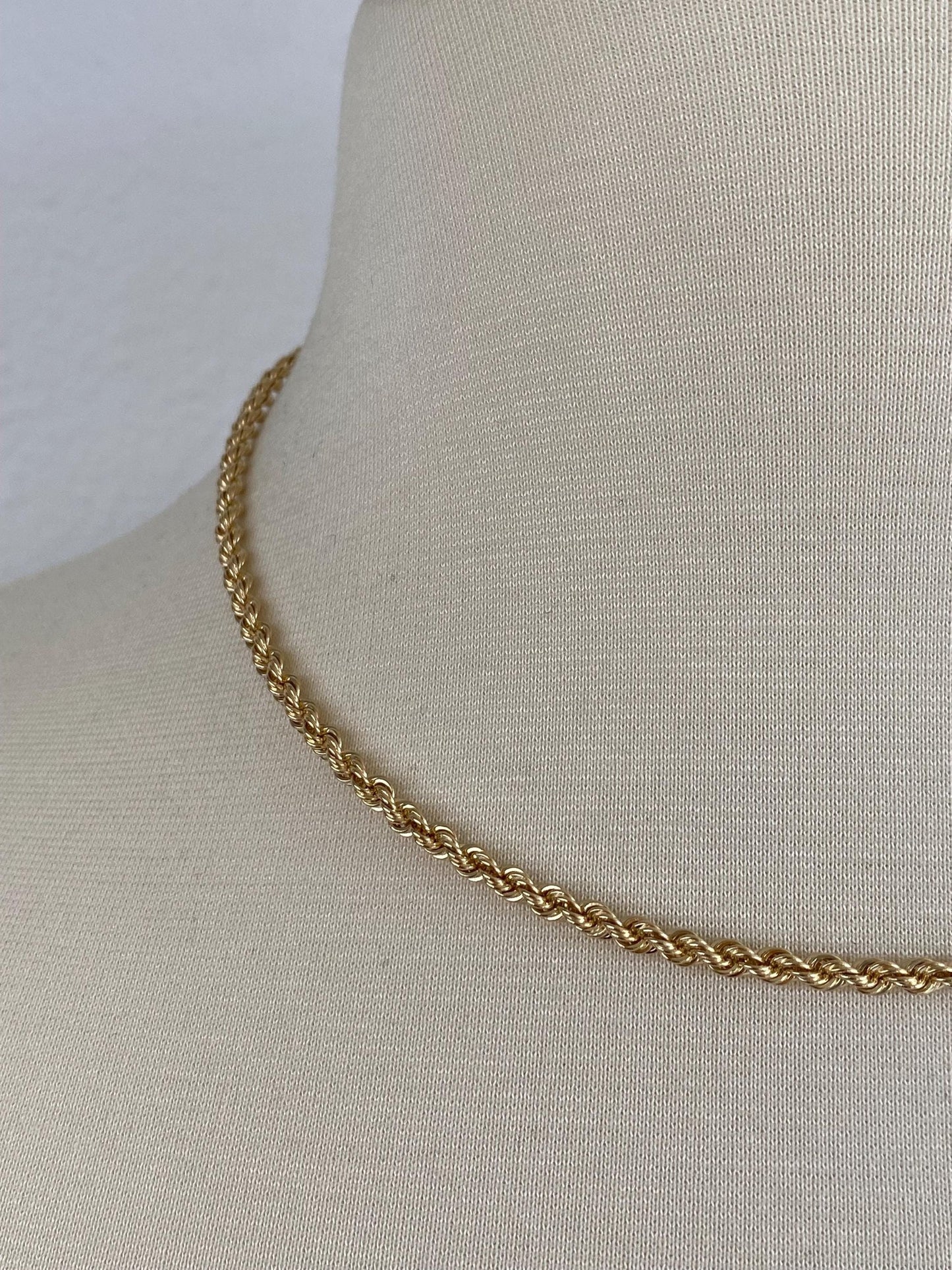 Vintage Solid 14k Yellow Gold Rope Chain Necklace - 17.25 inches