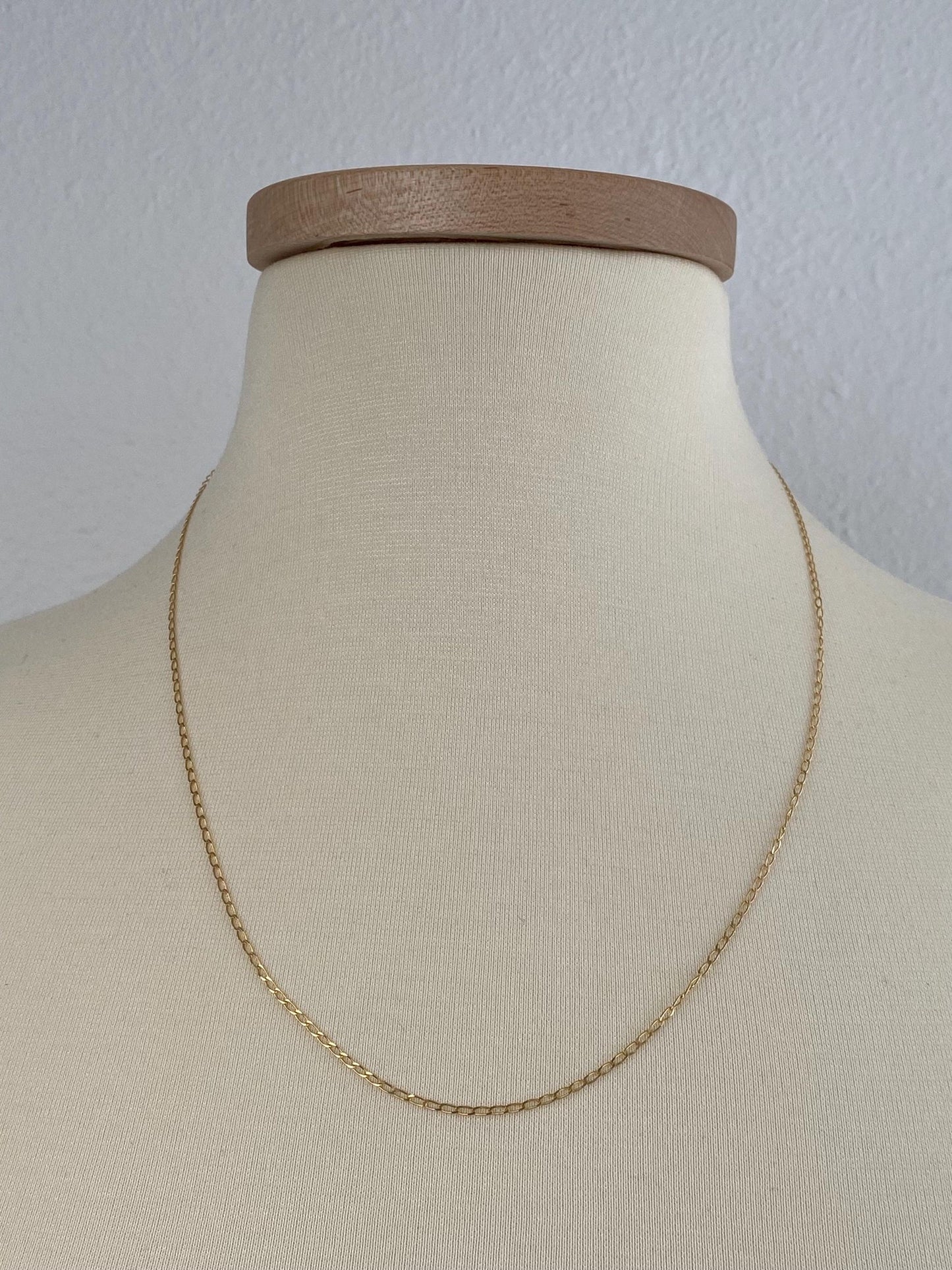Vintage Solid 14k Yellow Gold Elongated Curb Chain Necklace - 22 inches