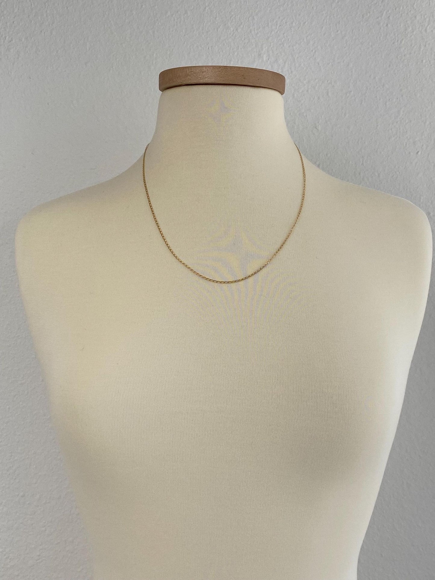 Vintage Solid 14k Yellow Gold Elongated Curb Chain Necklace - 22 inches