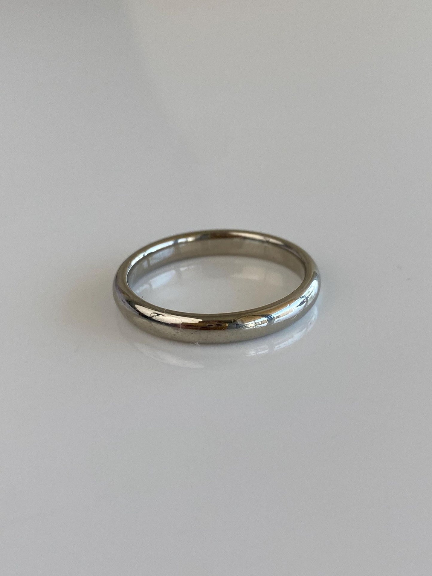 Vintage Solid 14k White Gold Ring Band - Size 9.5