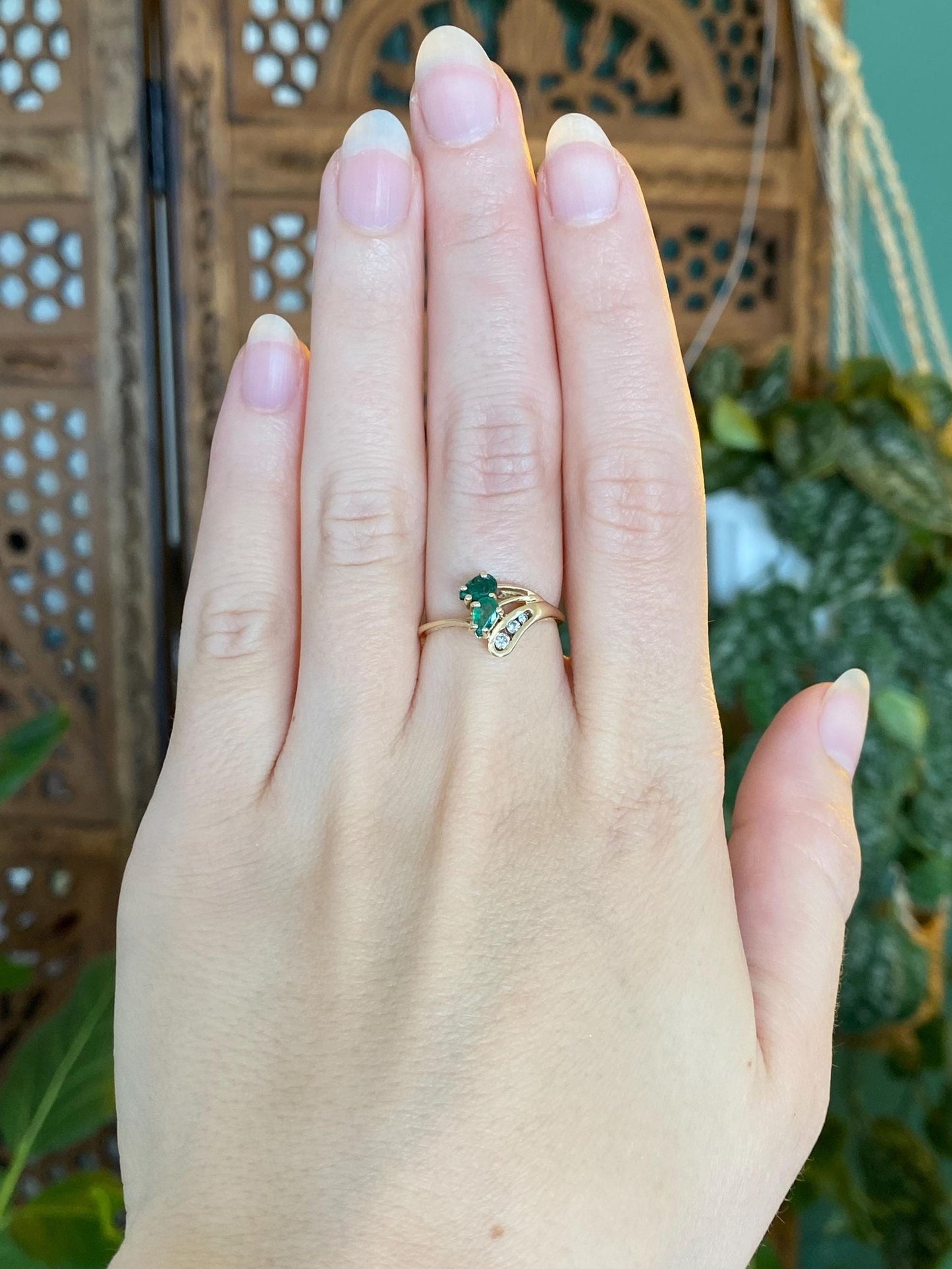 Vintage Solid 14k Yellow Gold Diamond Emerald Ring - Size 6